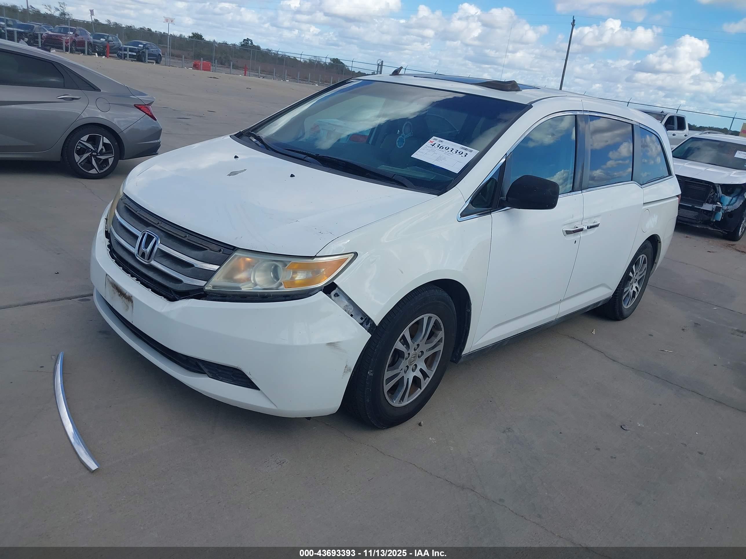 HONDA ODYSSEY image 2
