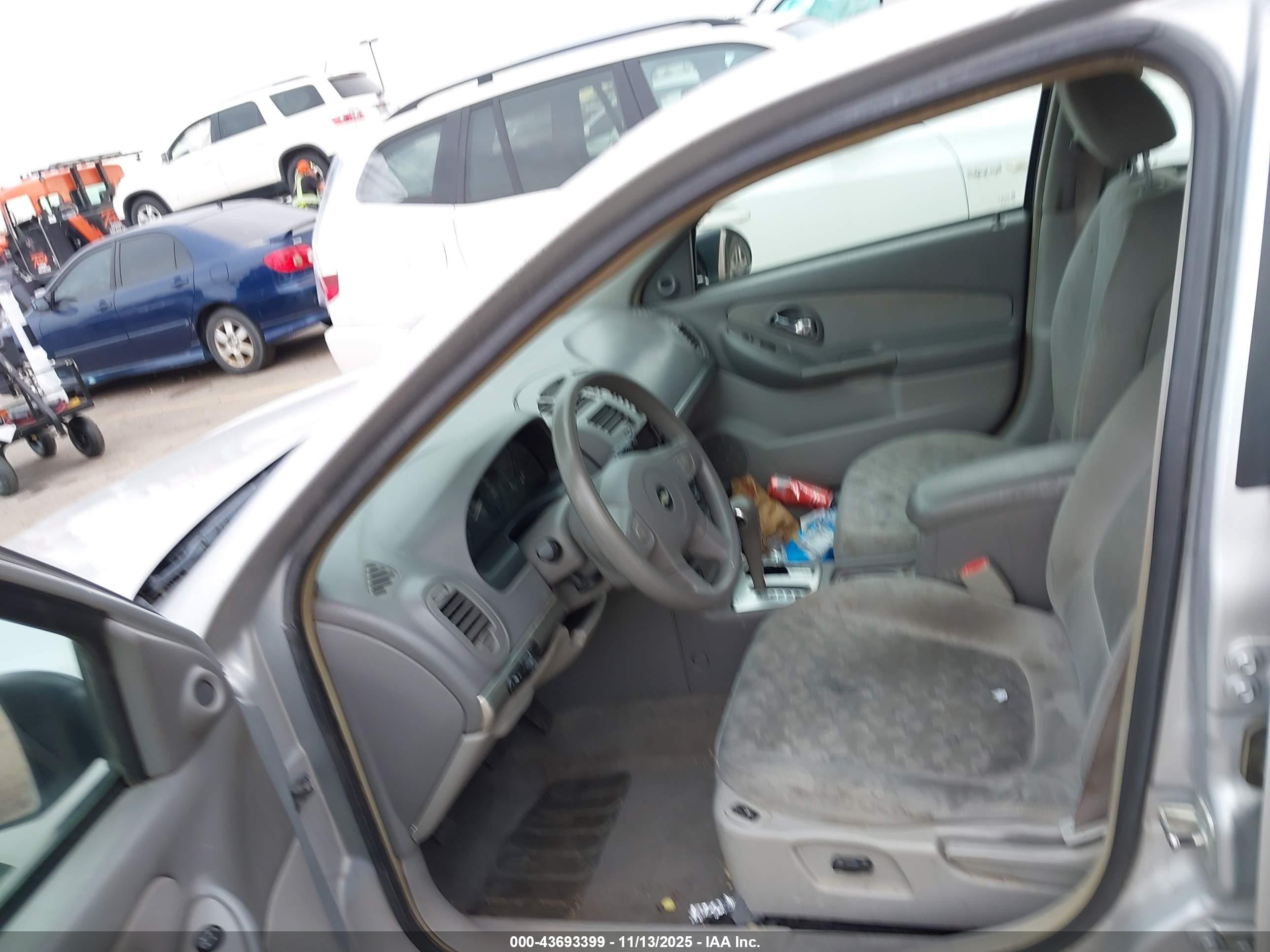CHEVROLET MALIBU image 5
