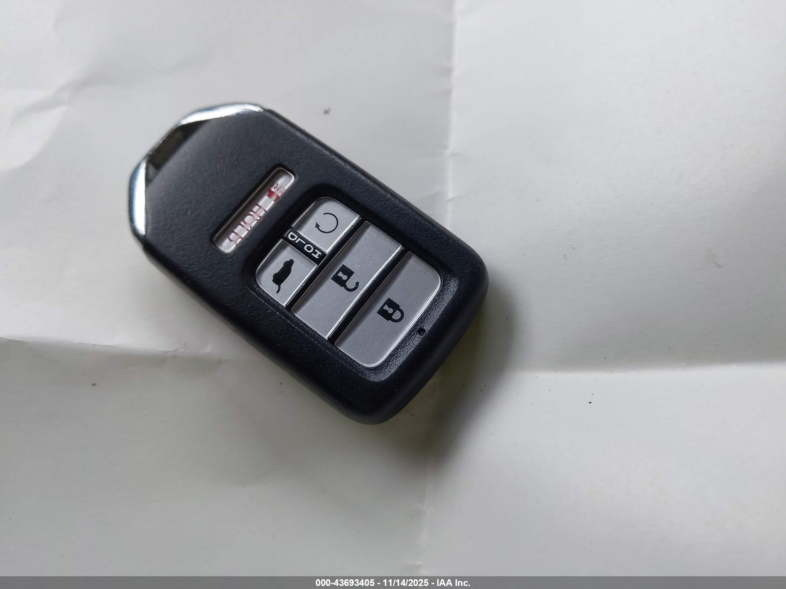 HONDA CR-V image 11