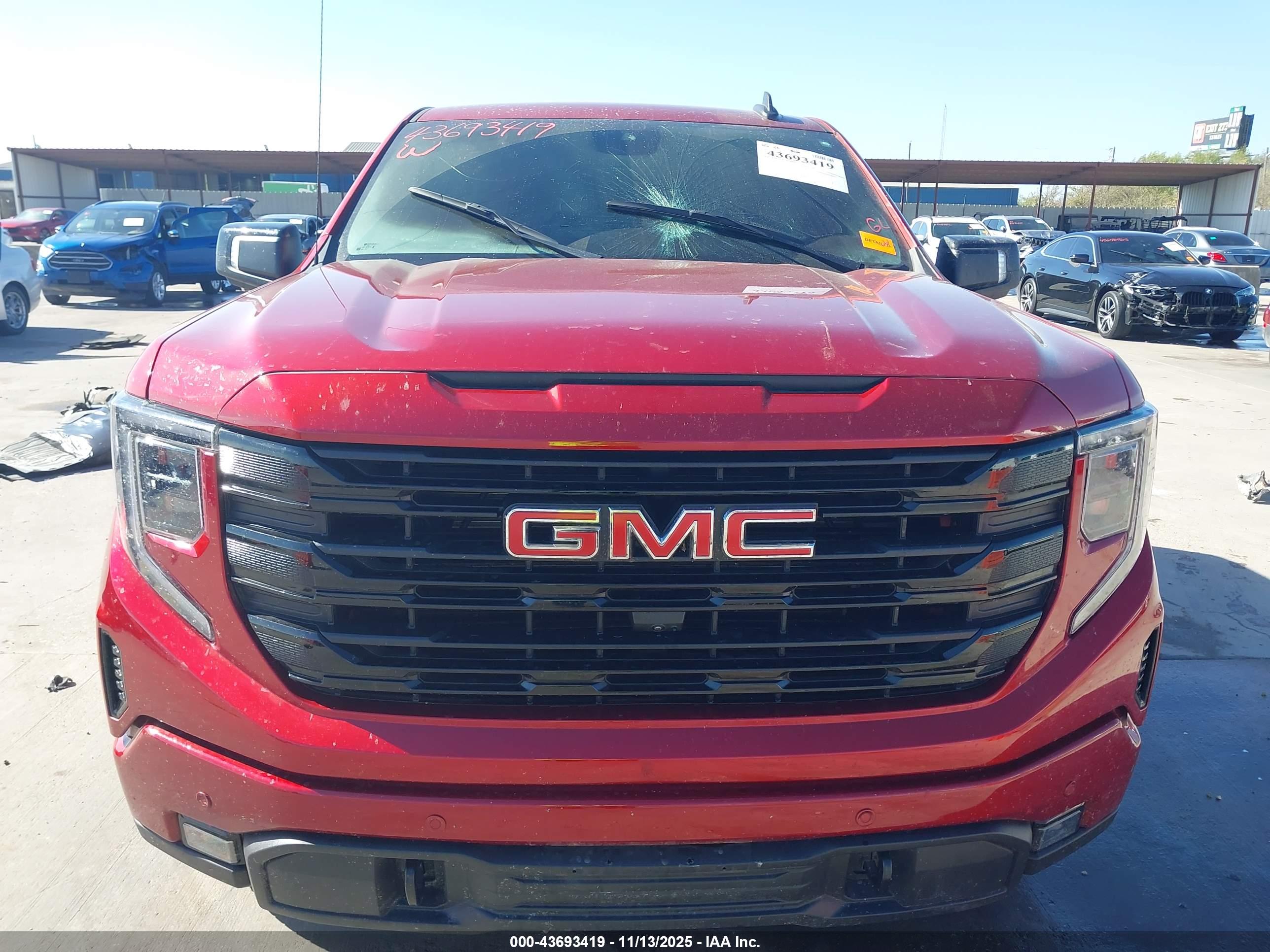 GMC SIERRA image 6