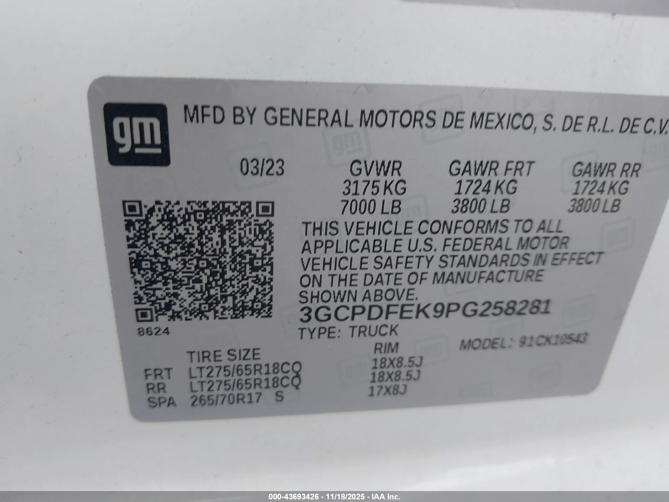 CHEVROLET SILVERADO image 9