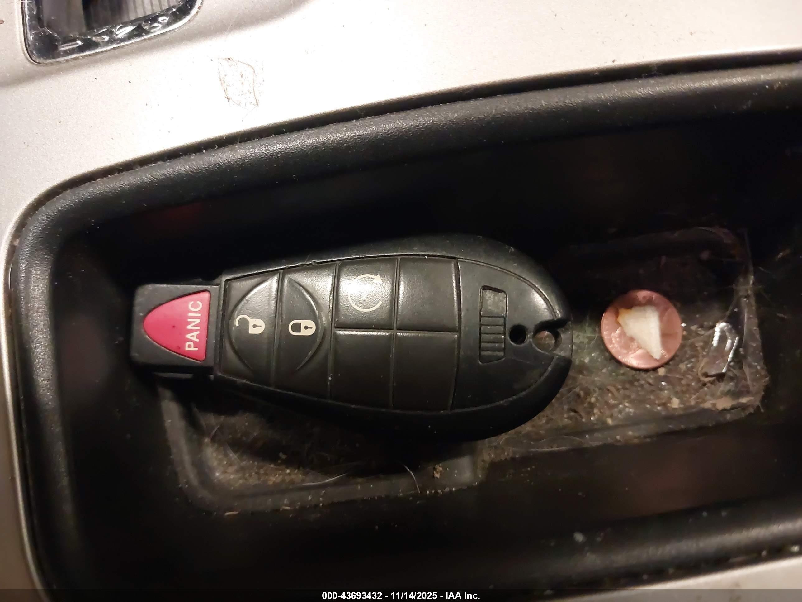 JEEP GRAND image 11