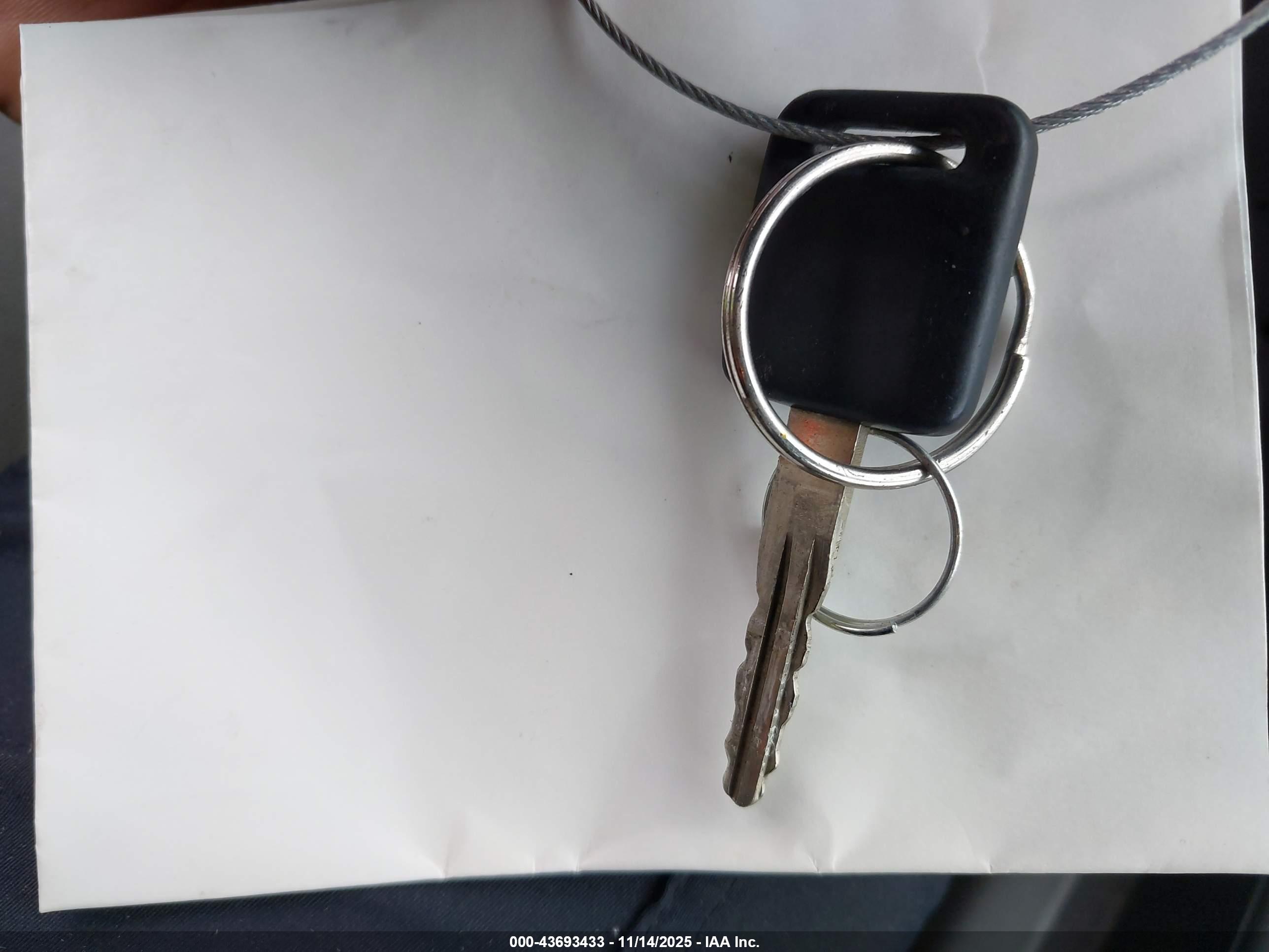 NISSAN FRONTIER image 11