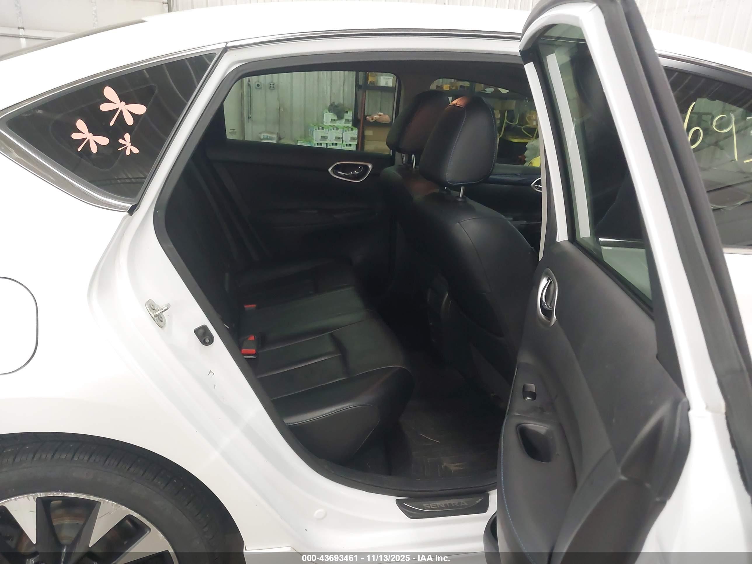 NISSAN SENTRA image 8