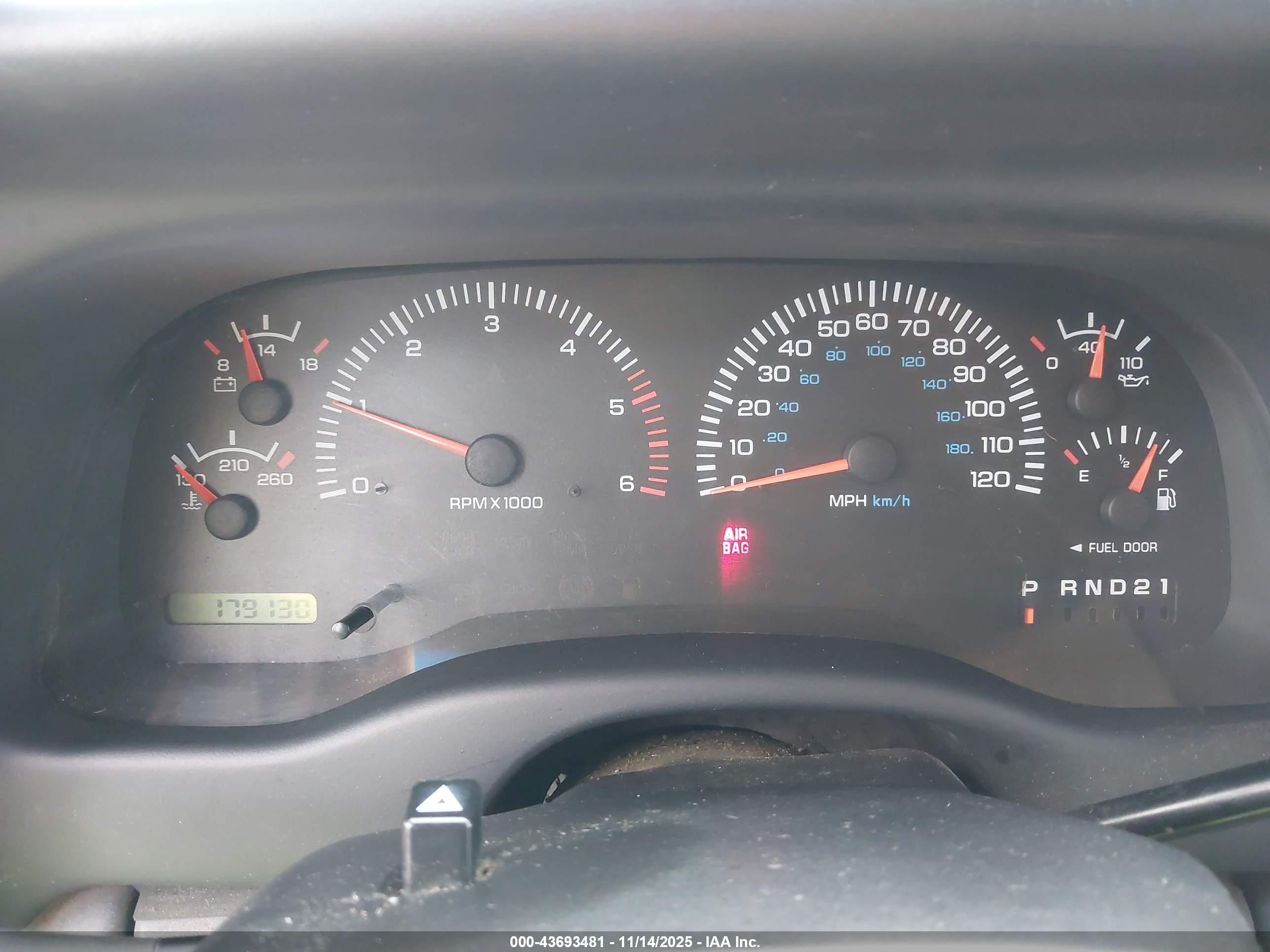 DODGE DAKOTA image 7