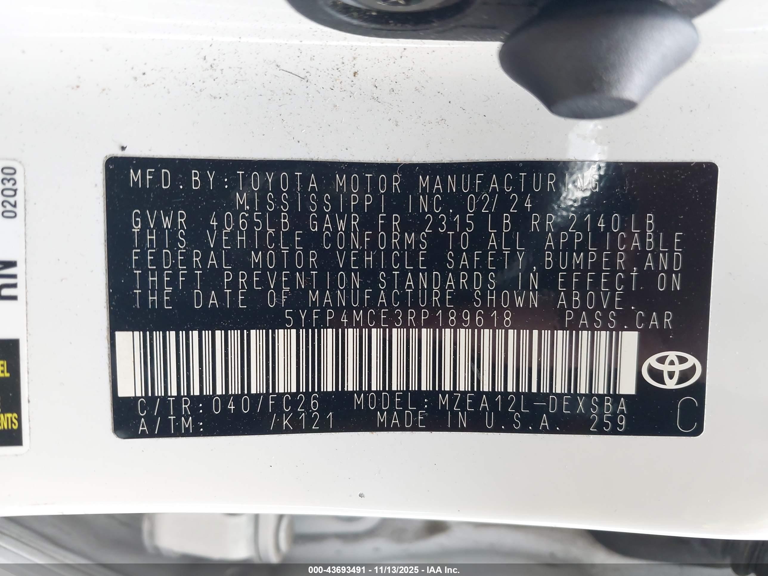 TOYOTA COROLLA image 9