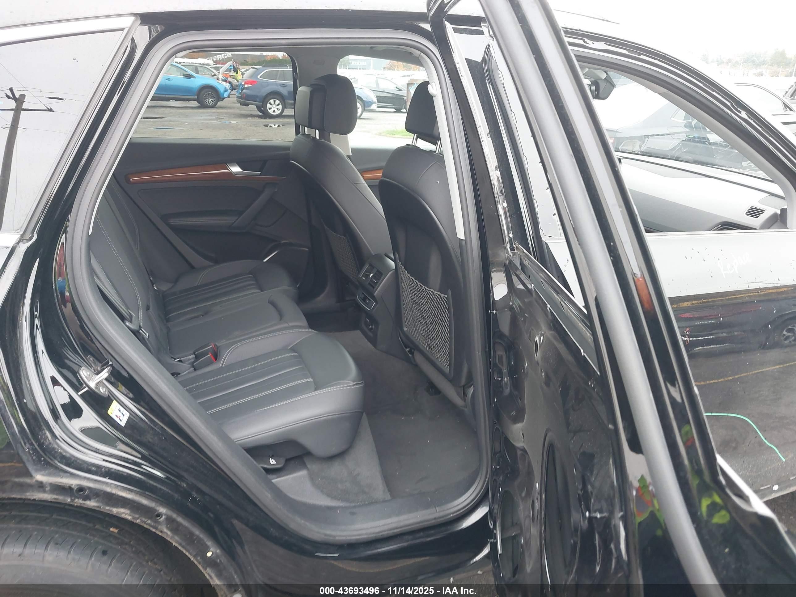 AUDI Q5 image 8