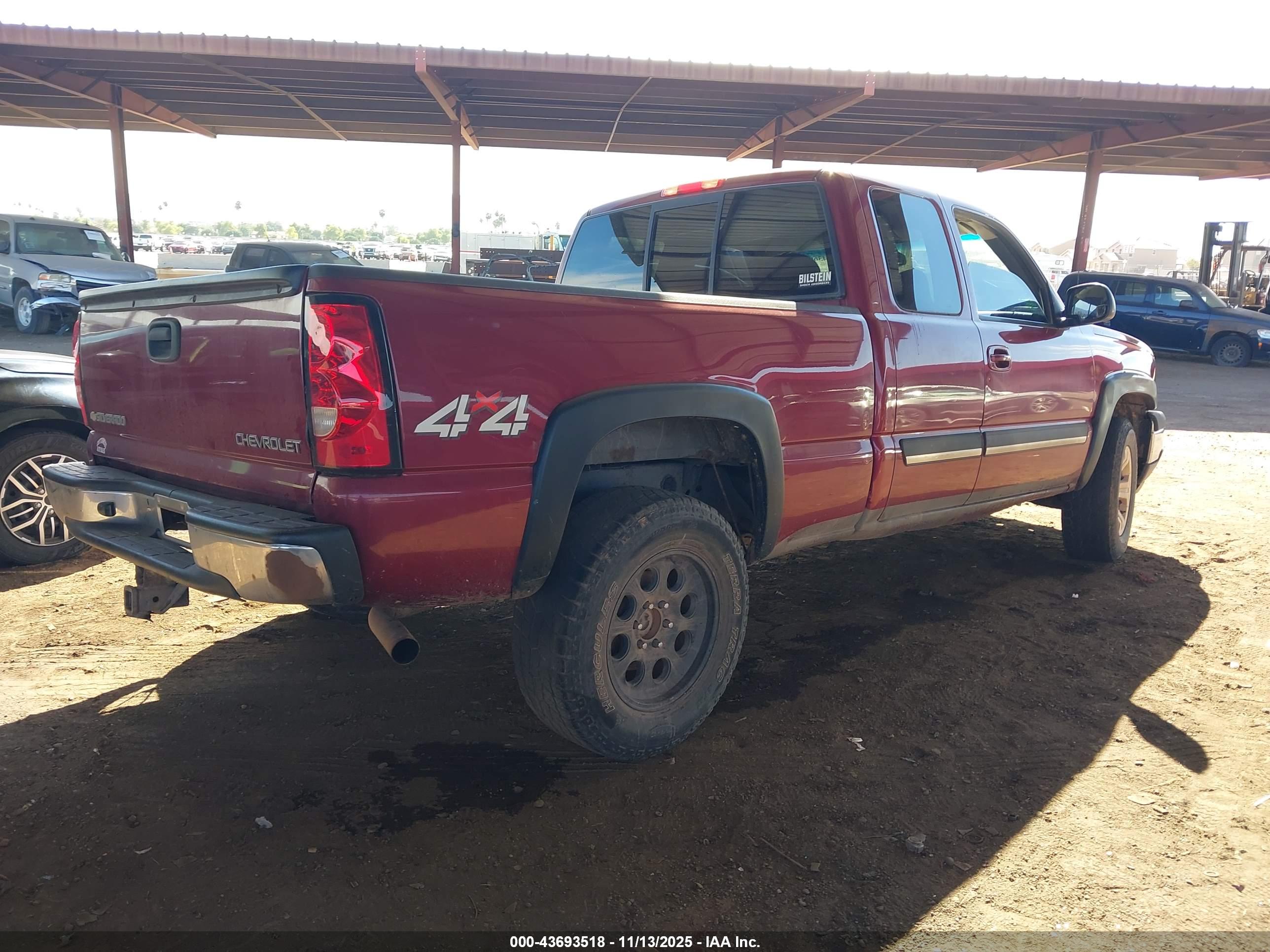CHEVROLET SILVERADO image 4
