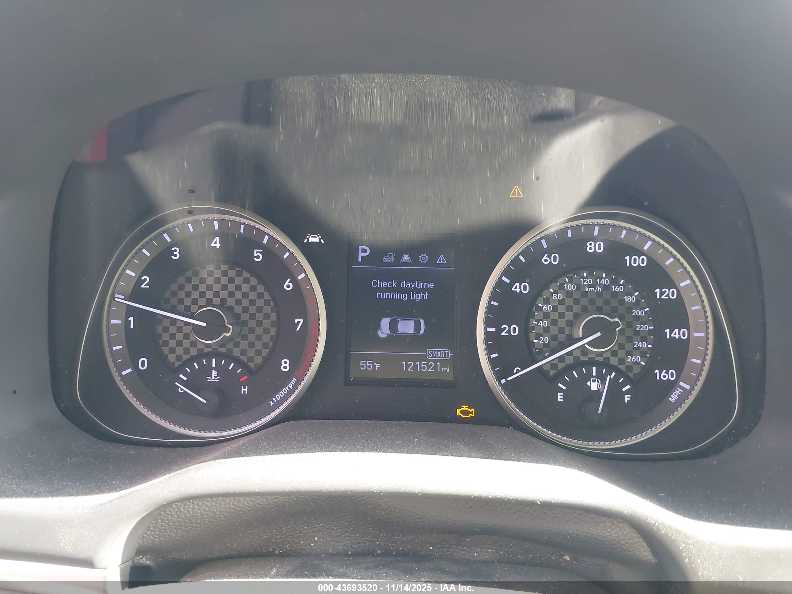 HYUNDAI ELANTRA image 7