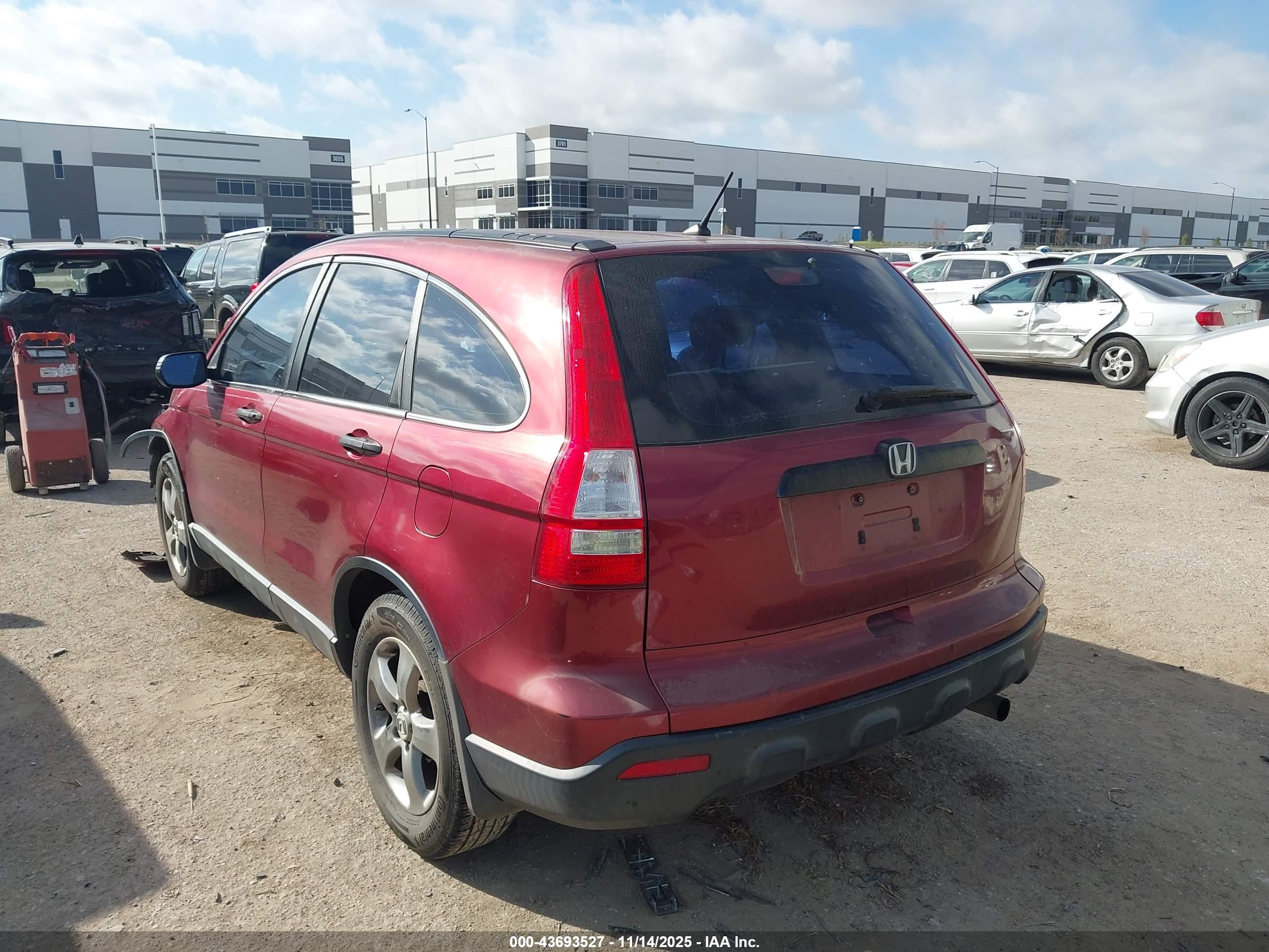 HONDA CR-V image 3