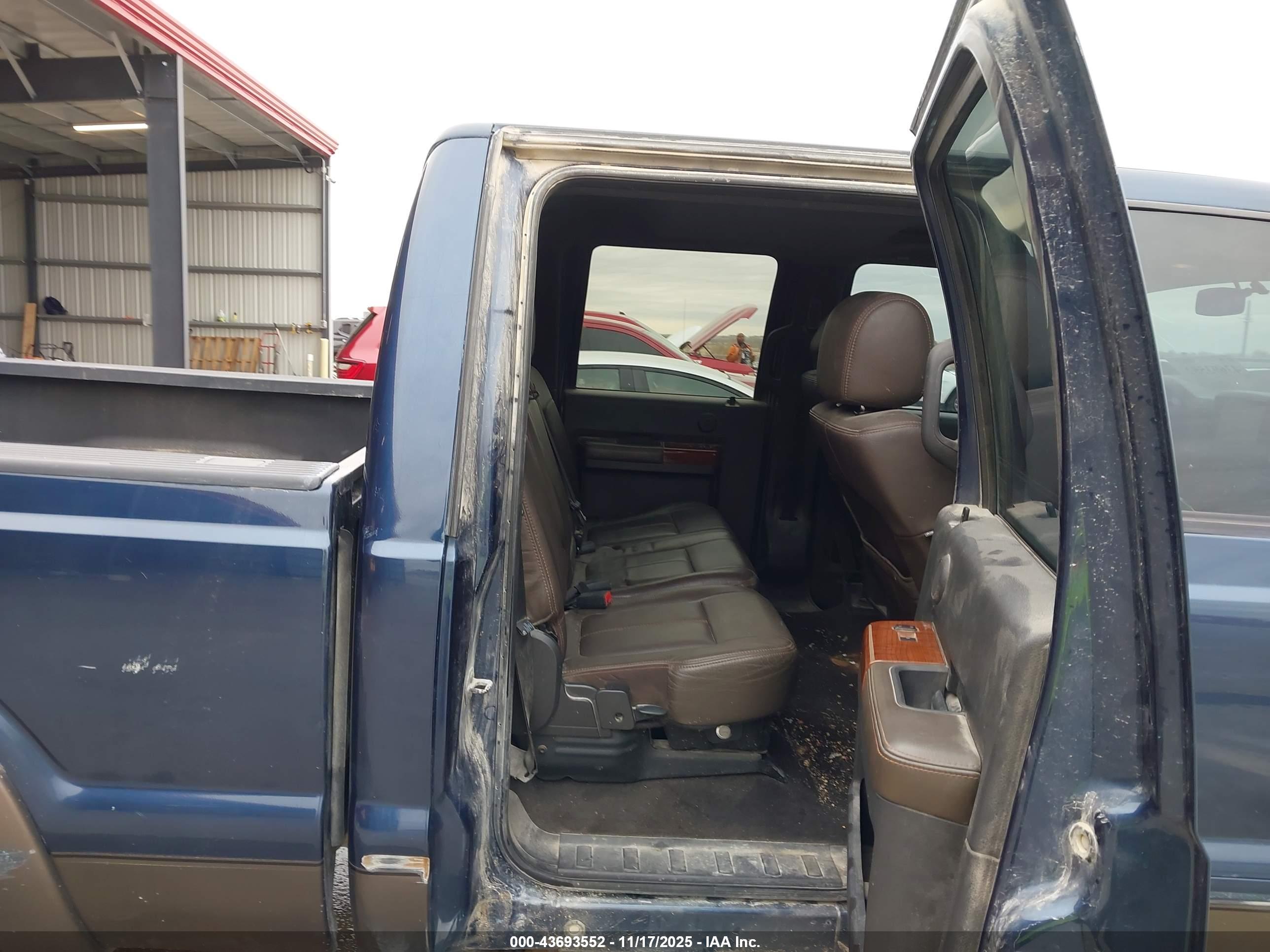 FORD F-250 image 8