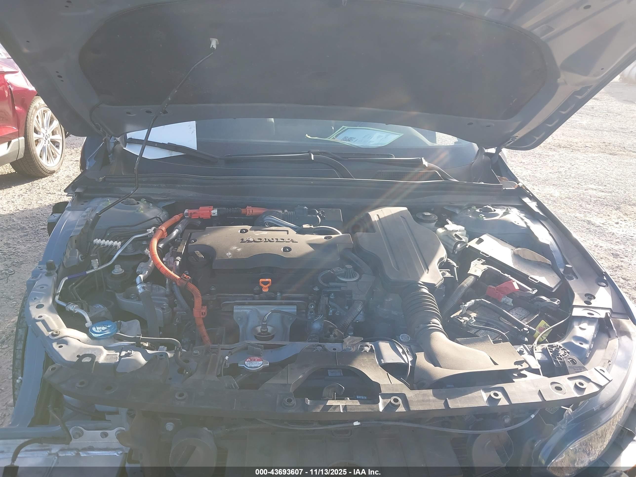 HONDA ACCORD image 10