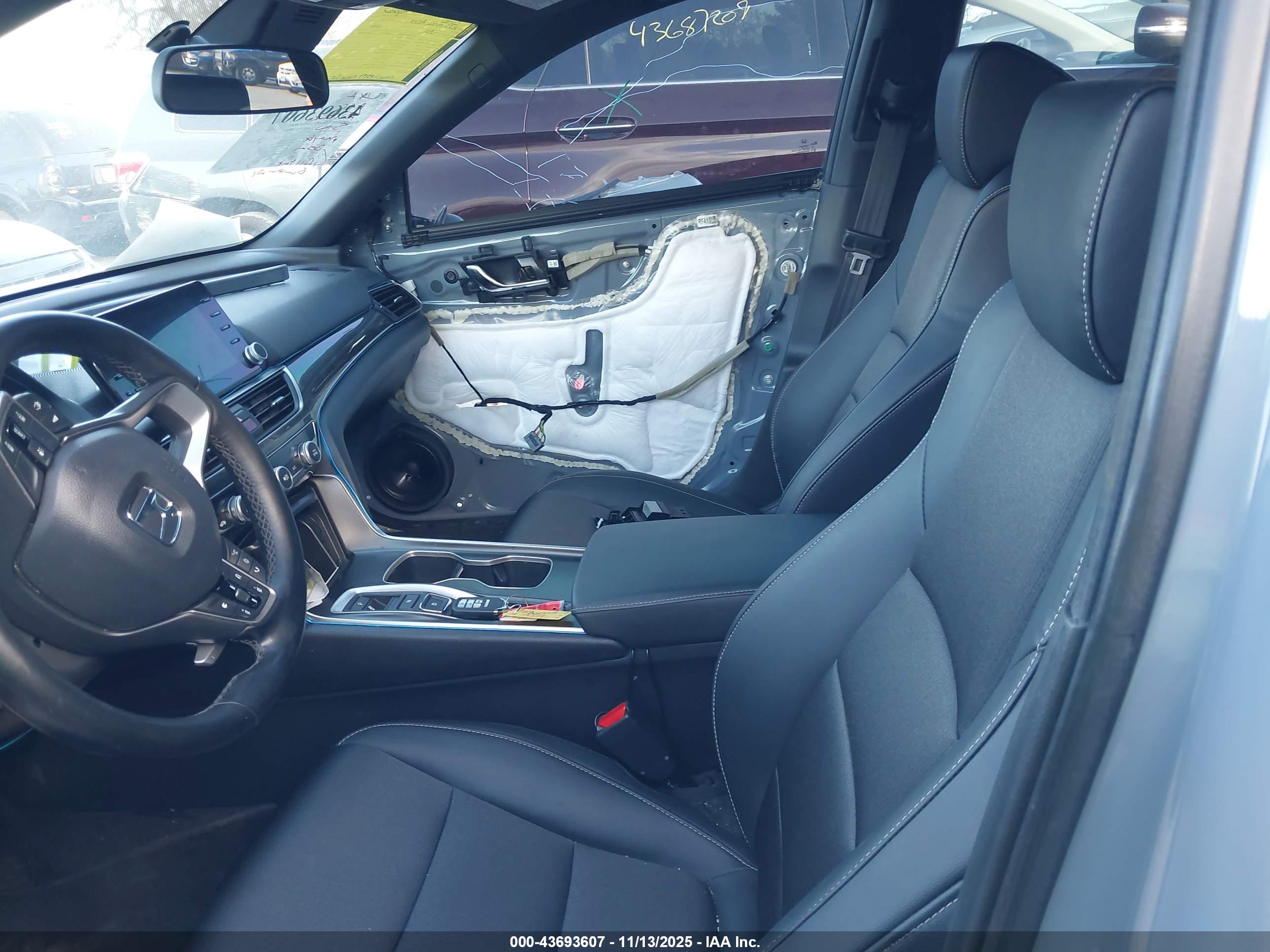 HONDA ACCORD image 5