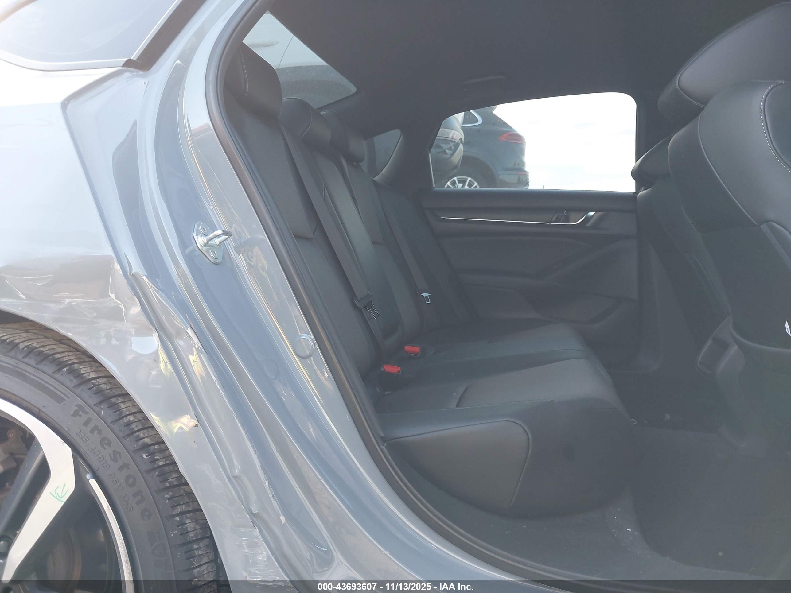 HONDA ACCORD image 8