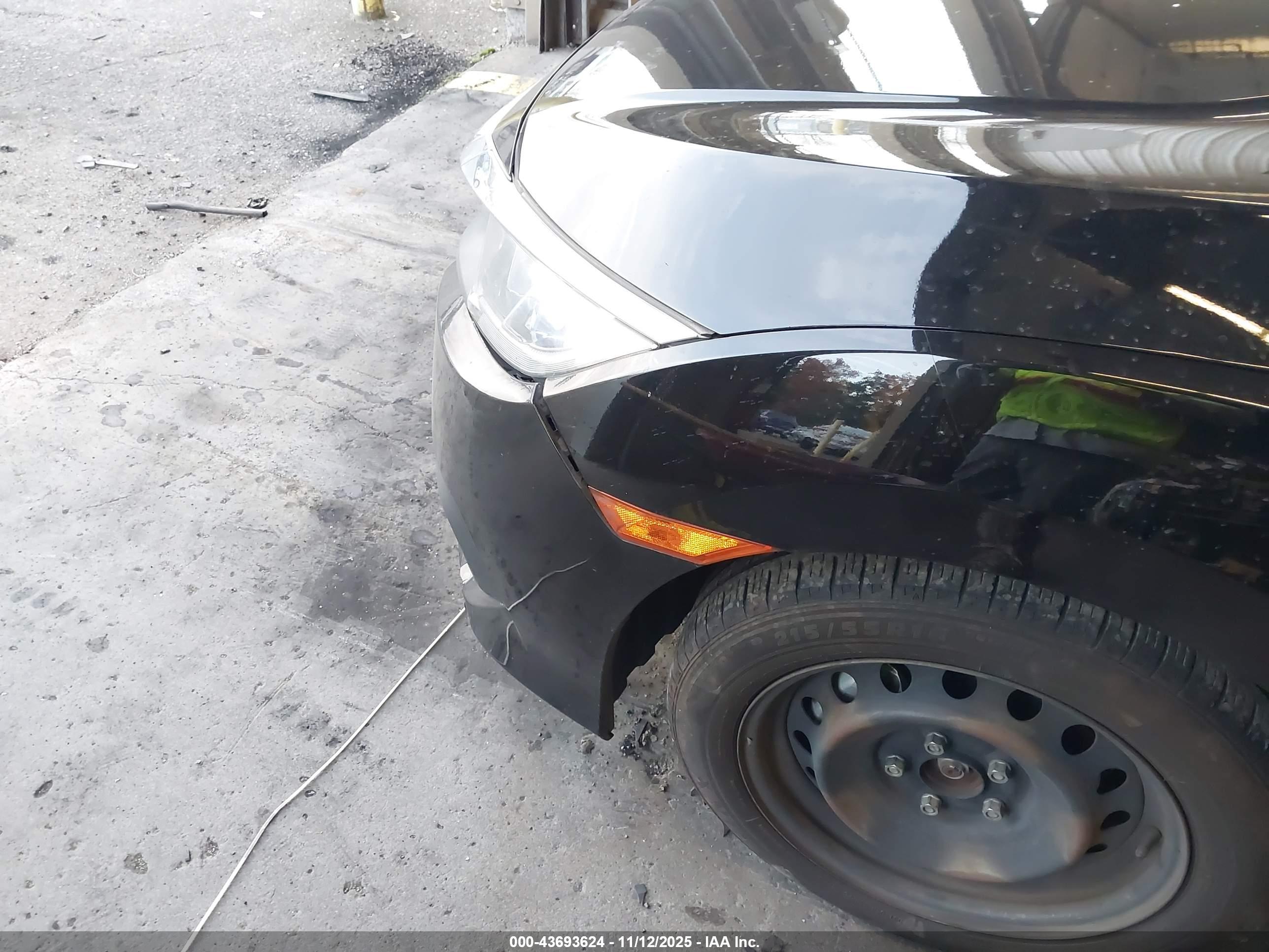 HONDA CIVIC image 6