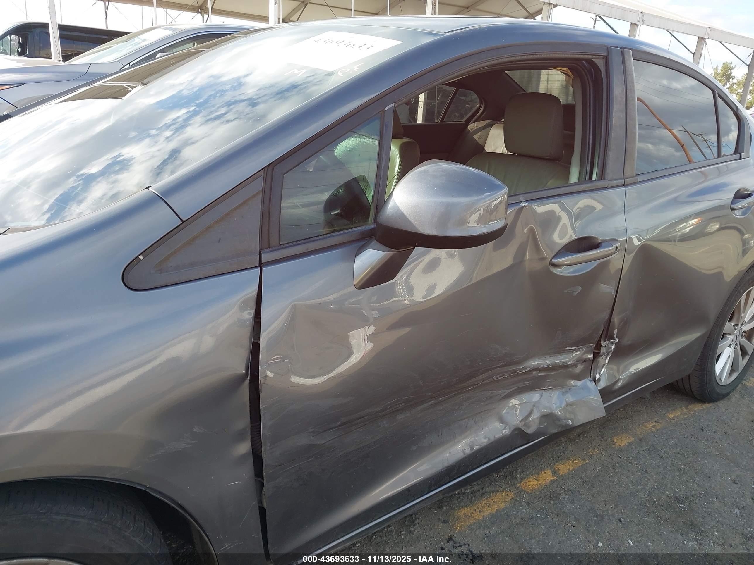 HONDA CIVIC image 6