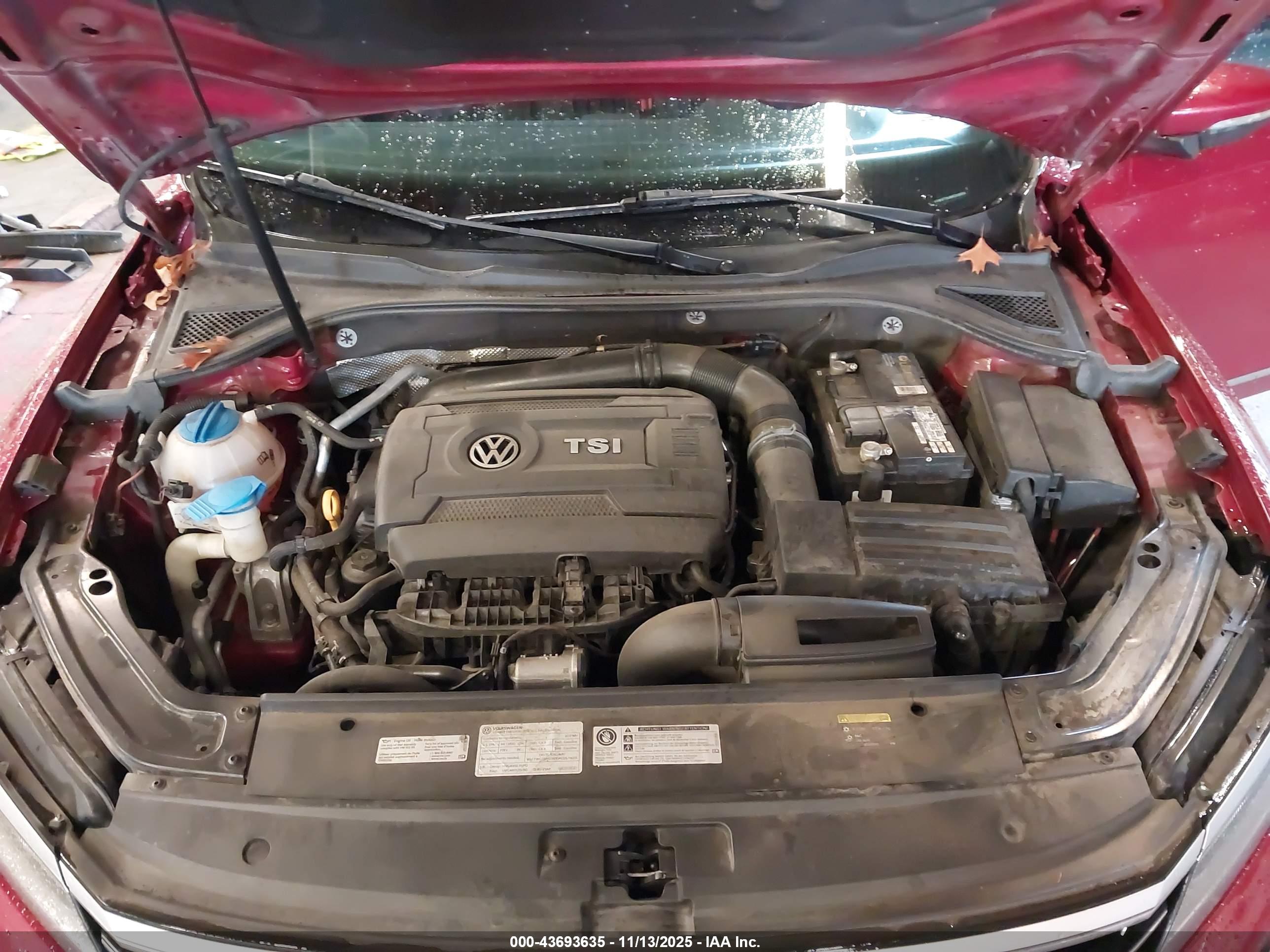 VOLKSWAGEN PASSAT image 10