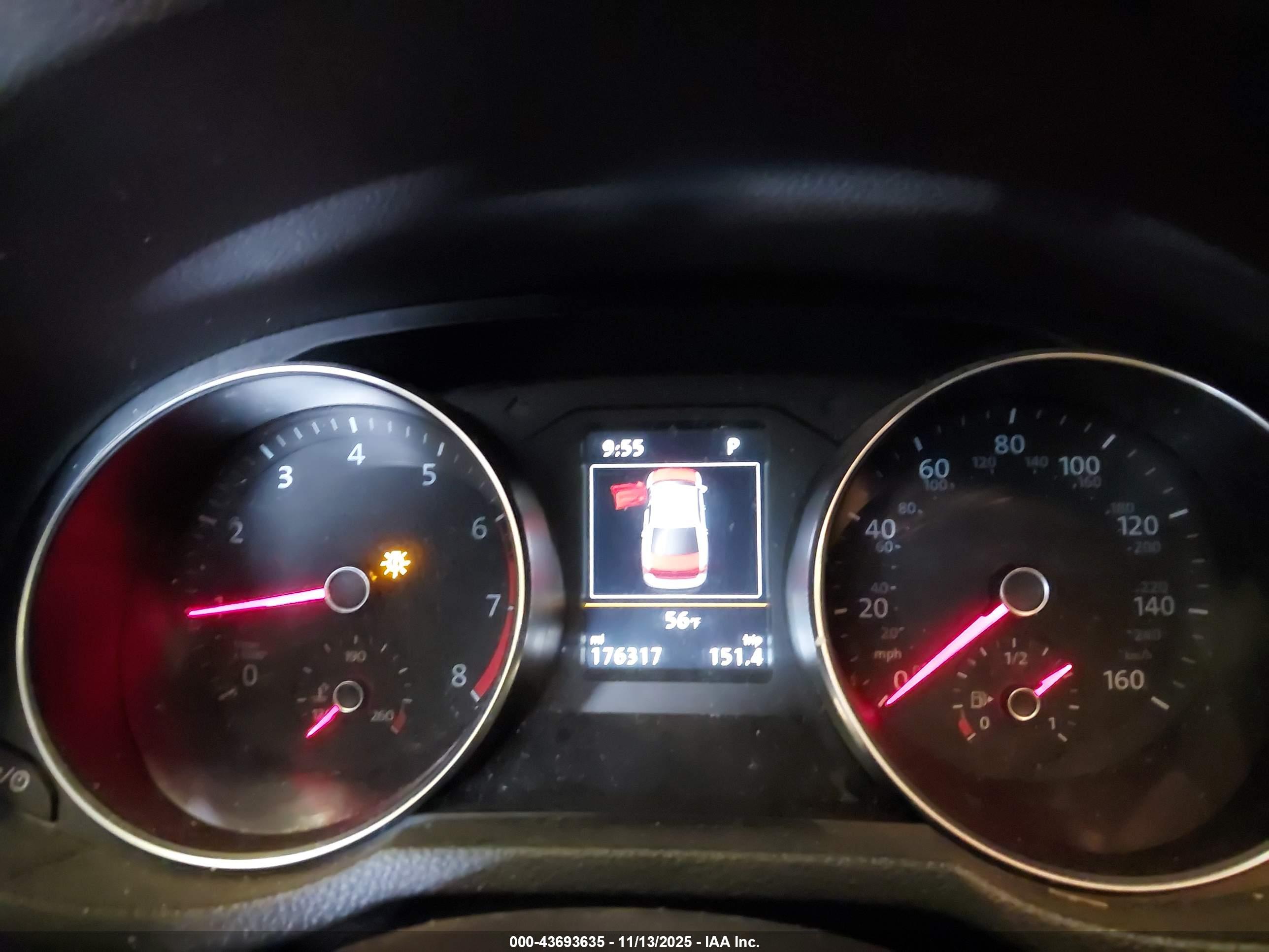 VOLKSWAGEN PASSAT image 7
