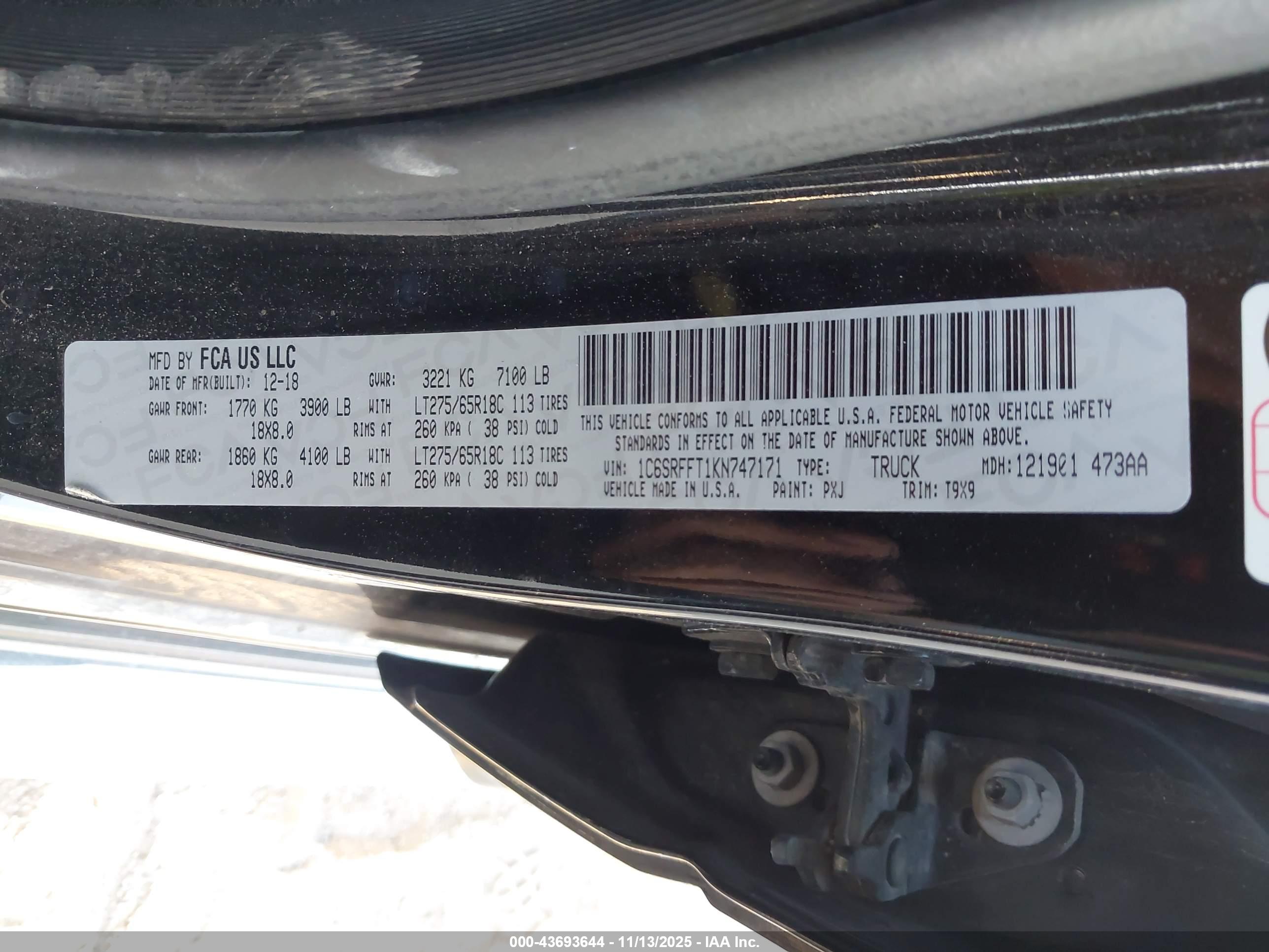 RAM 1500 image 9