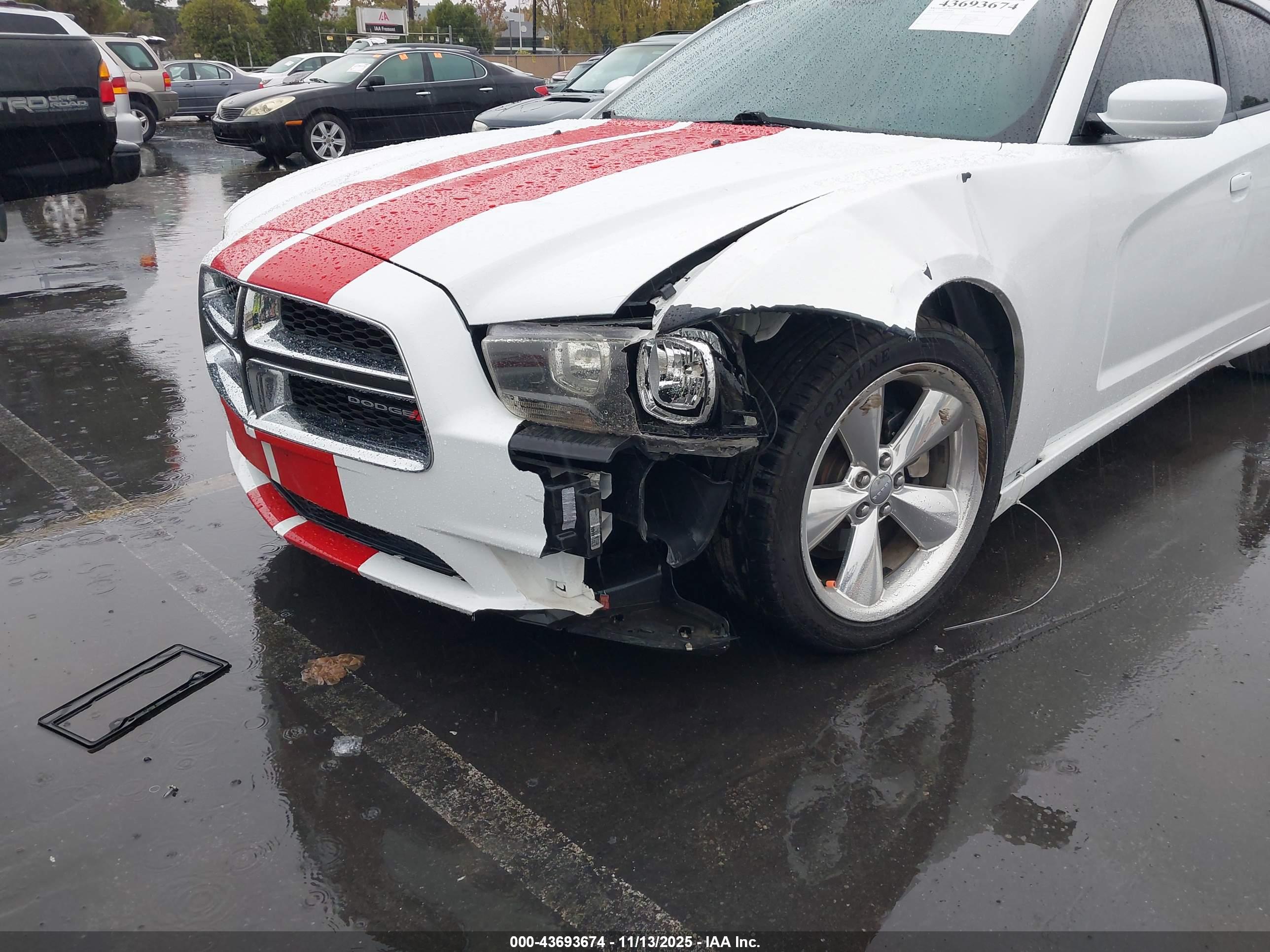 DODGE CHARGER image 6