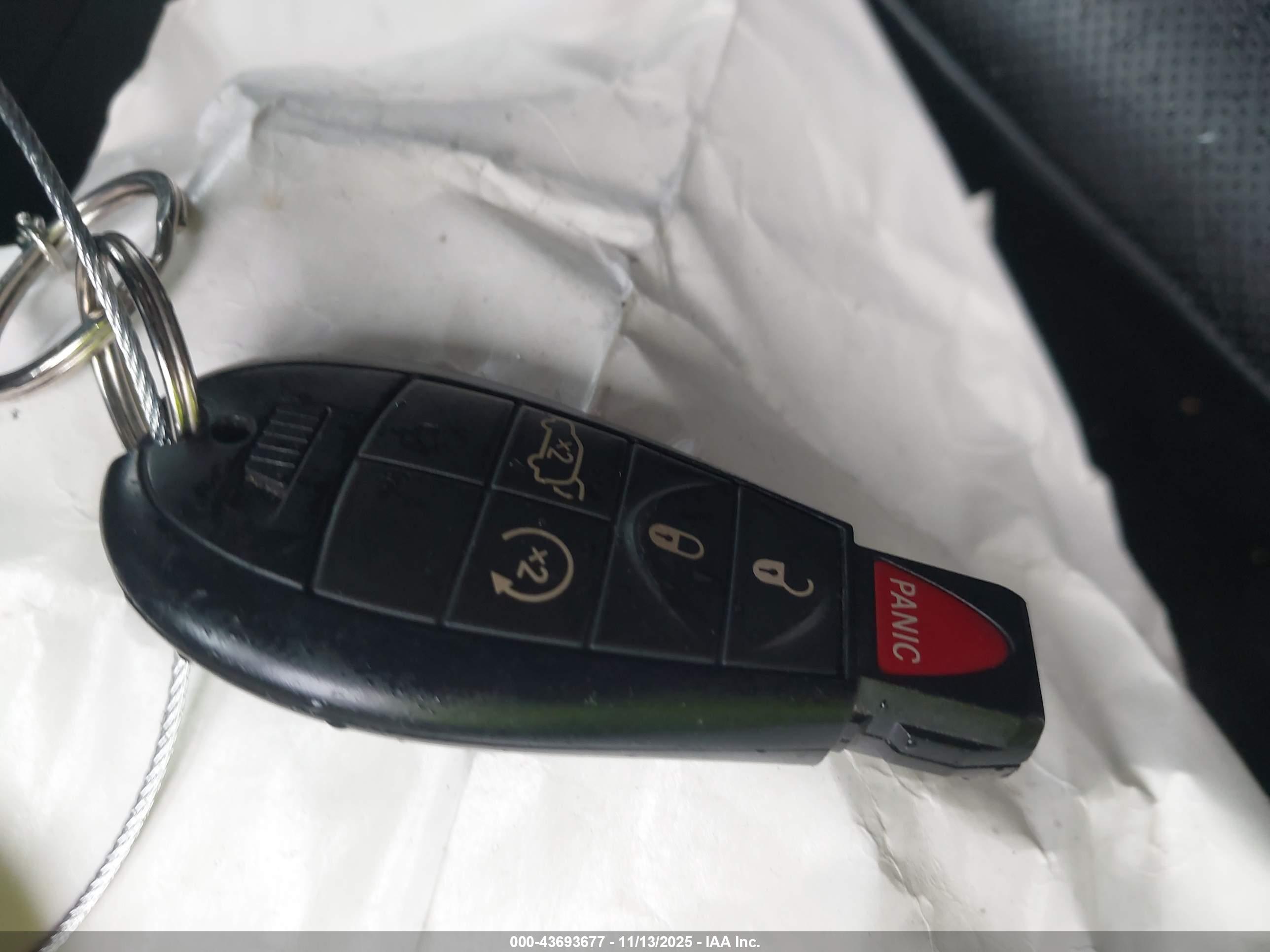 JEEP GRAND image 11