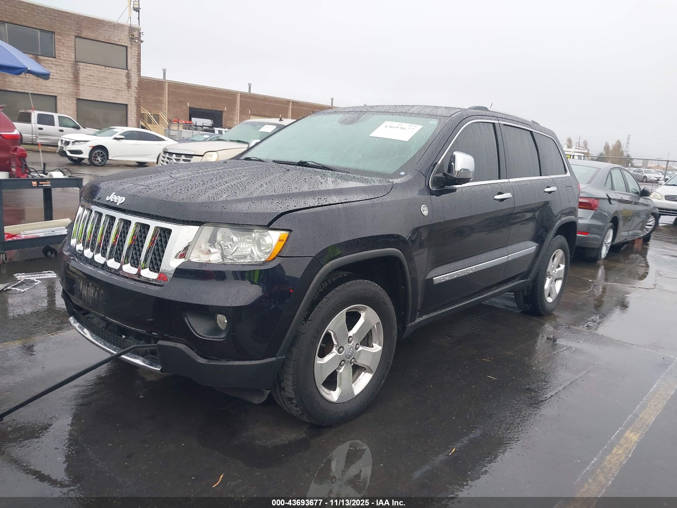 JEEP GRAND image 2