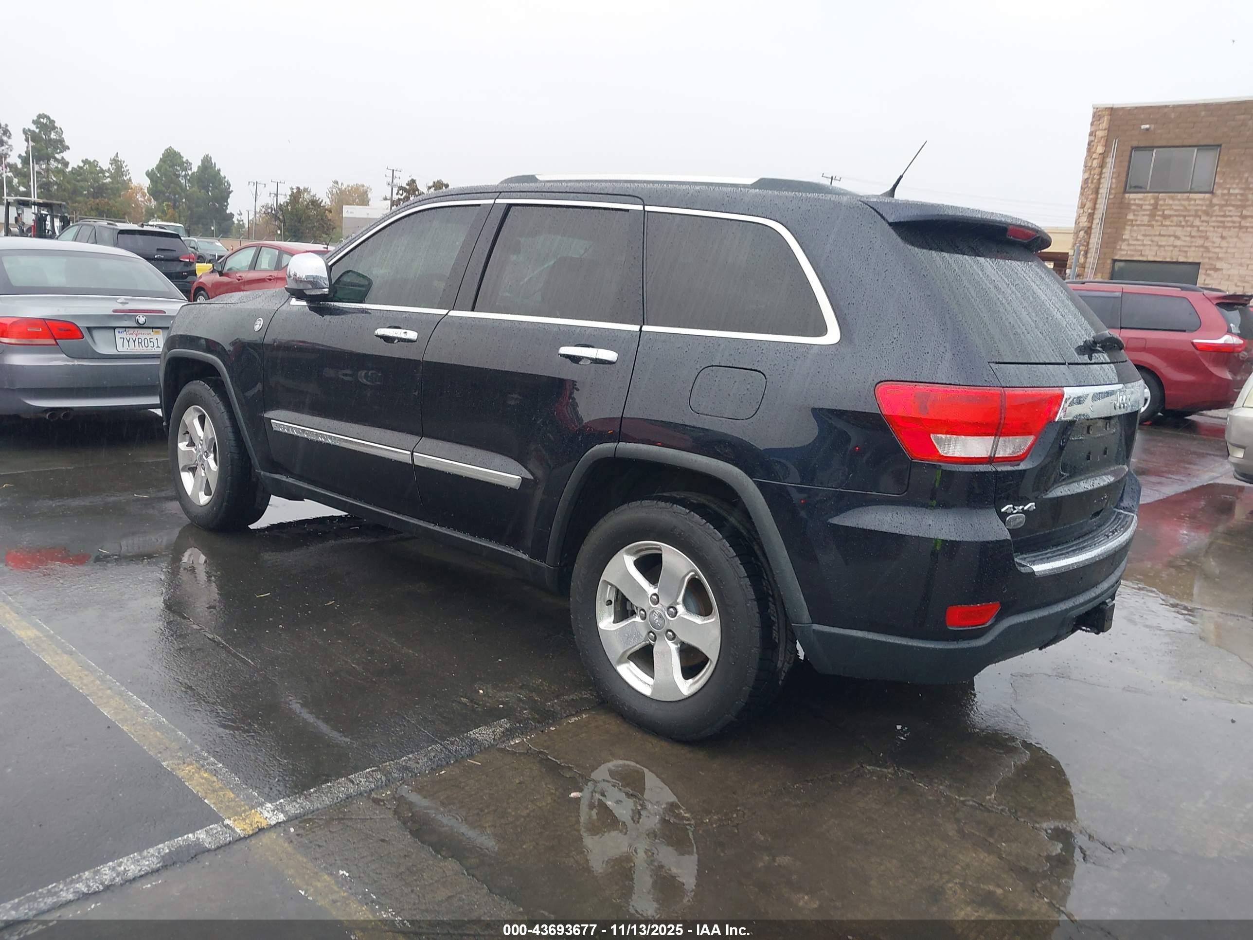 JEEP GRAND image 3