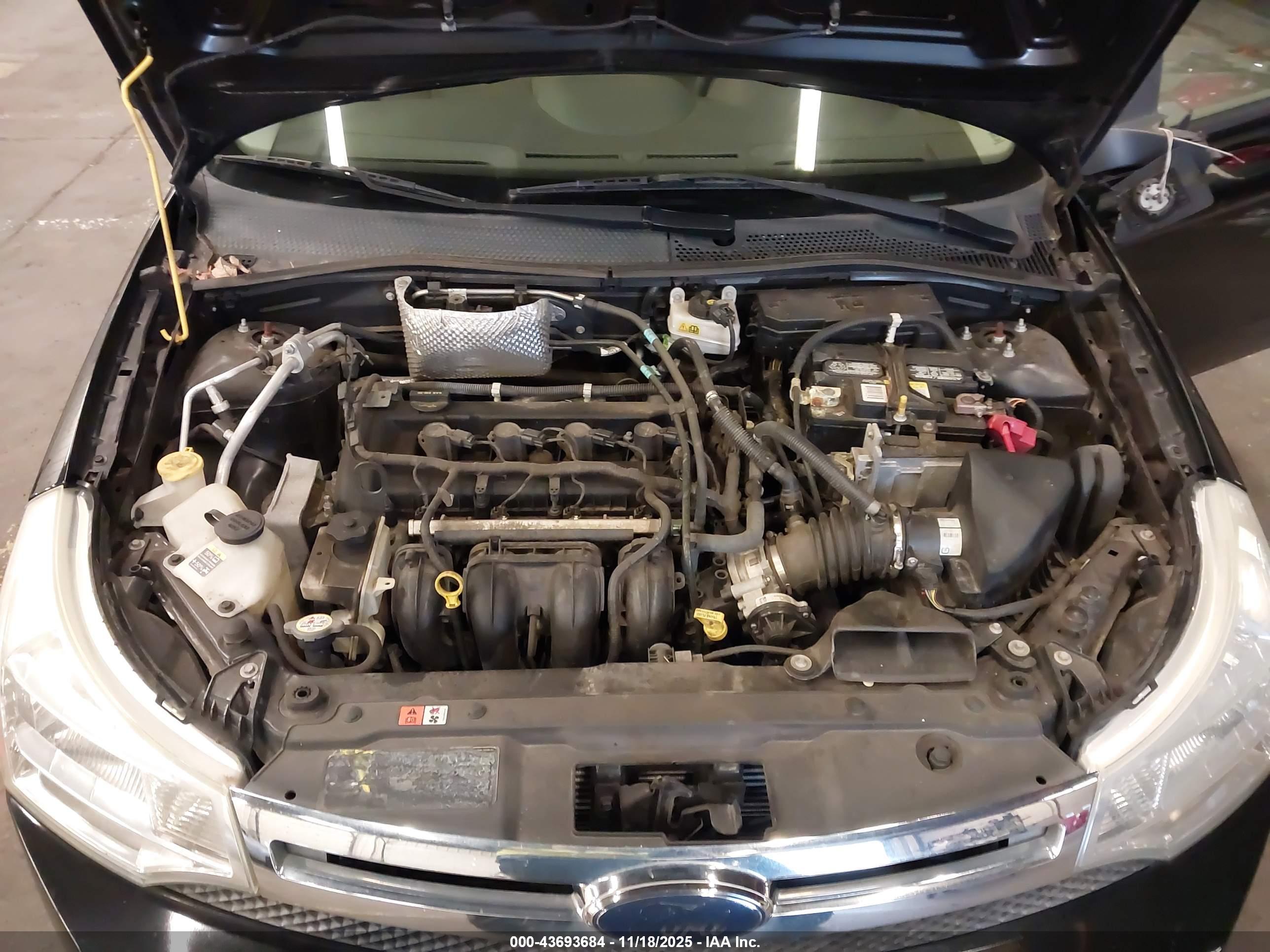 FORD FOCUS image 10