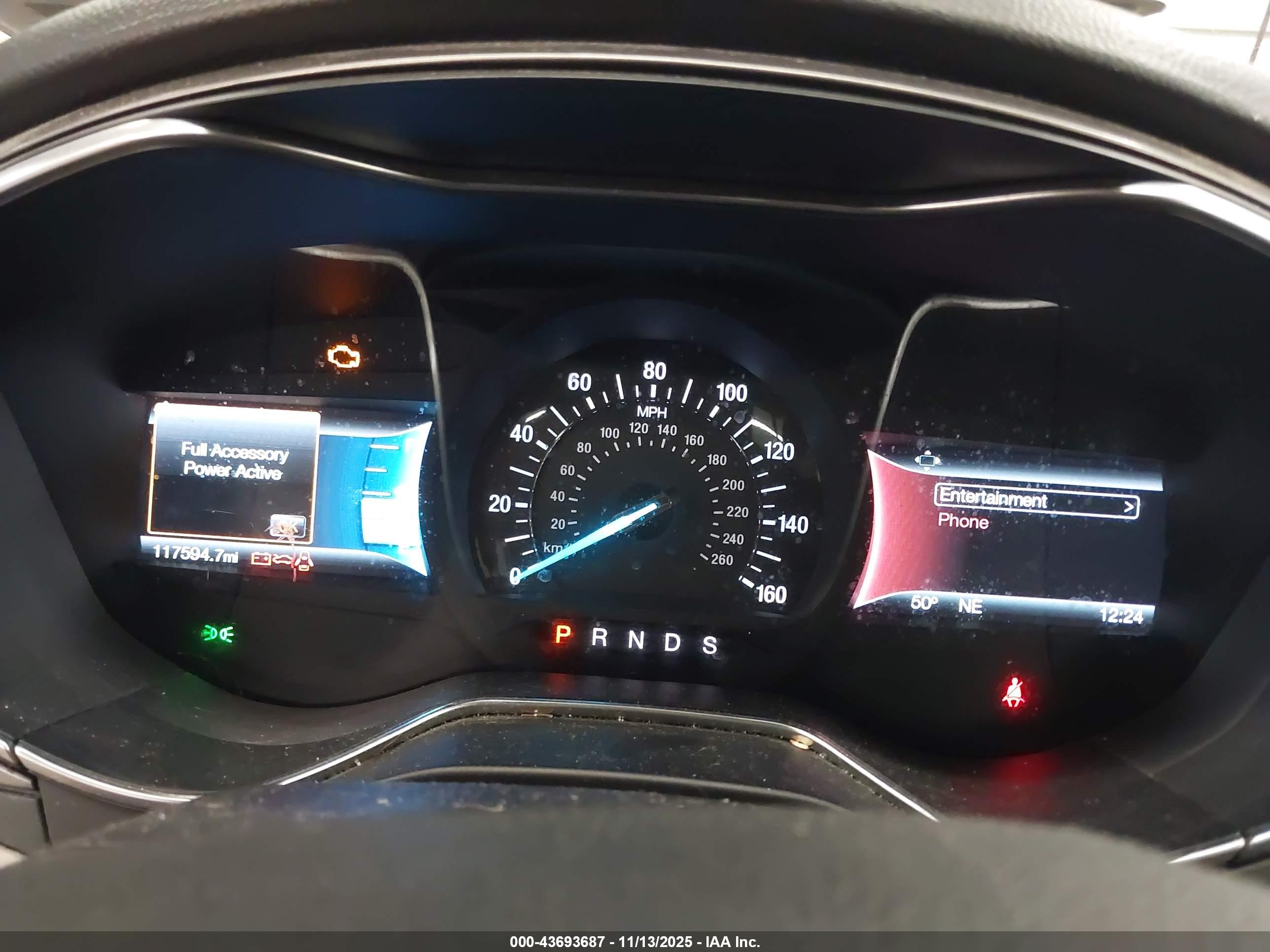 FORD FUSION image 7