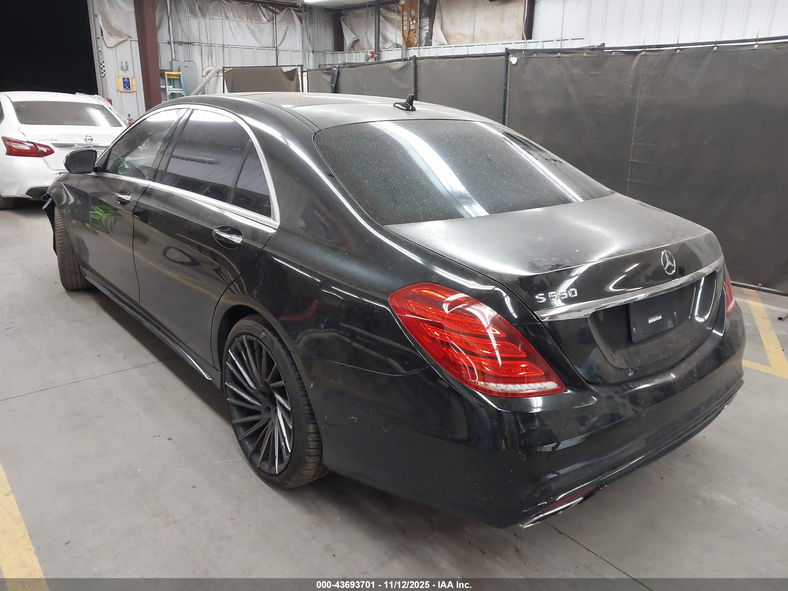 MERCEDES-BENZ S image 3