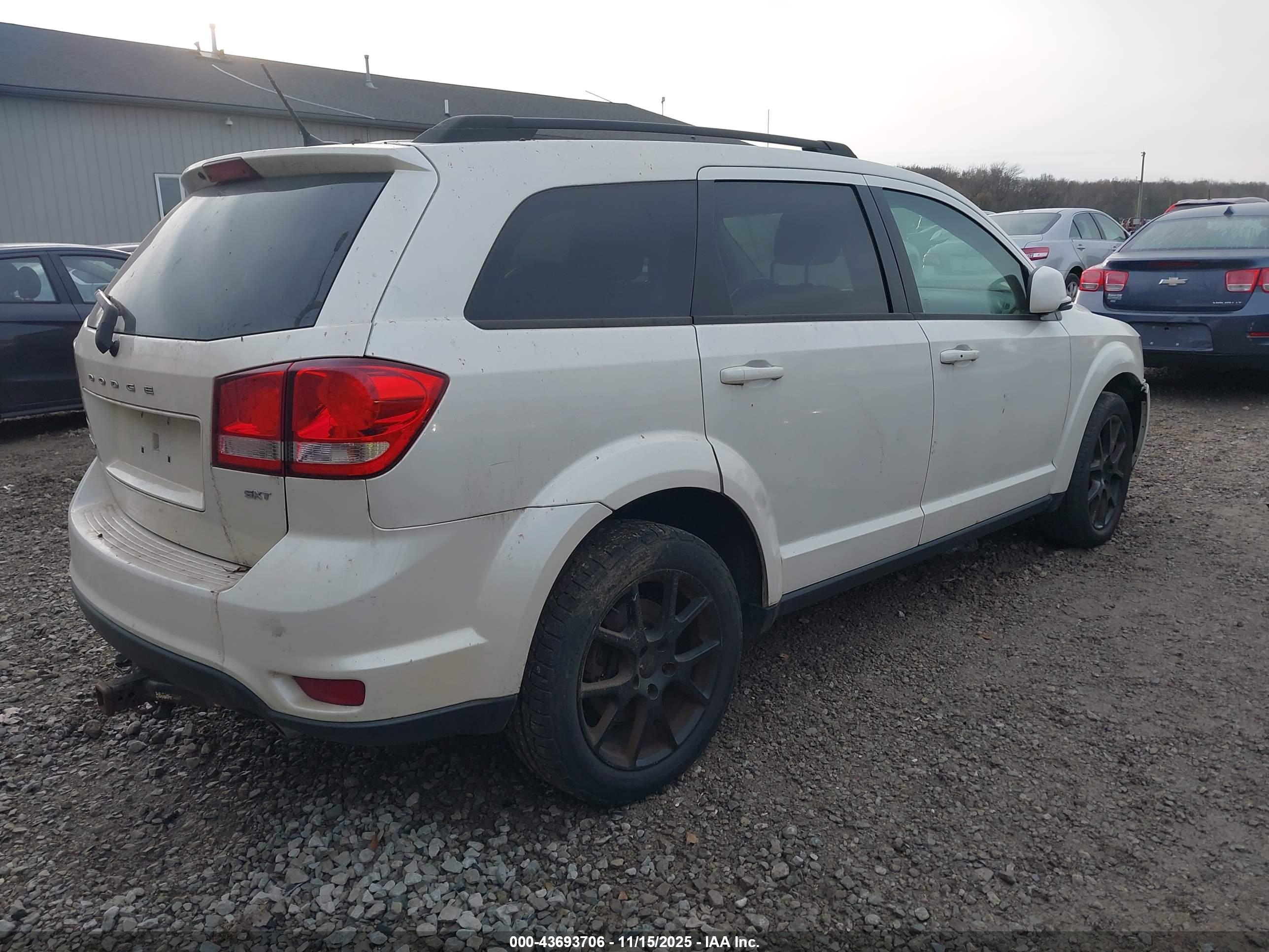 DODGE JOURNEY image 4