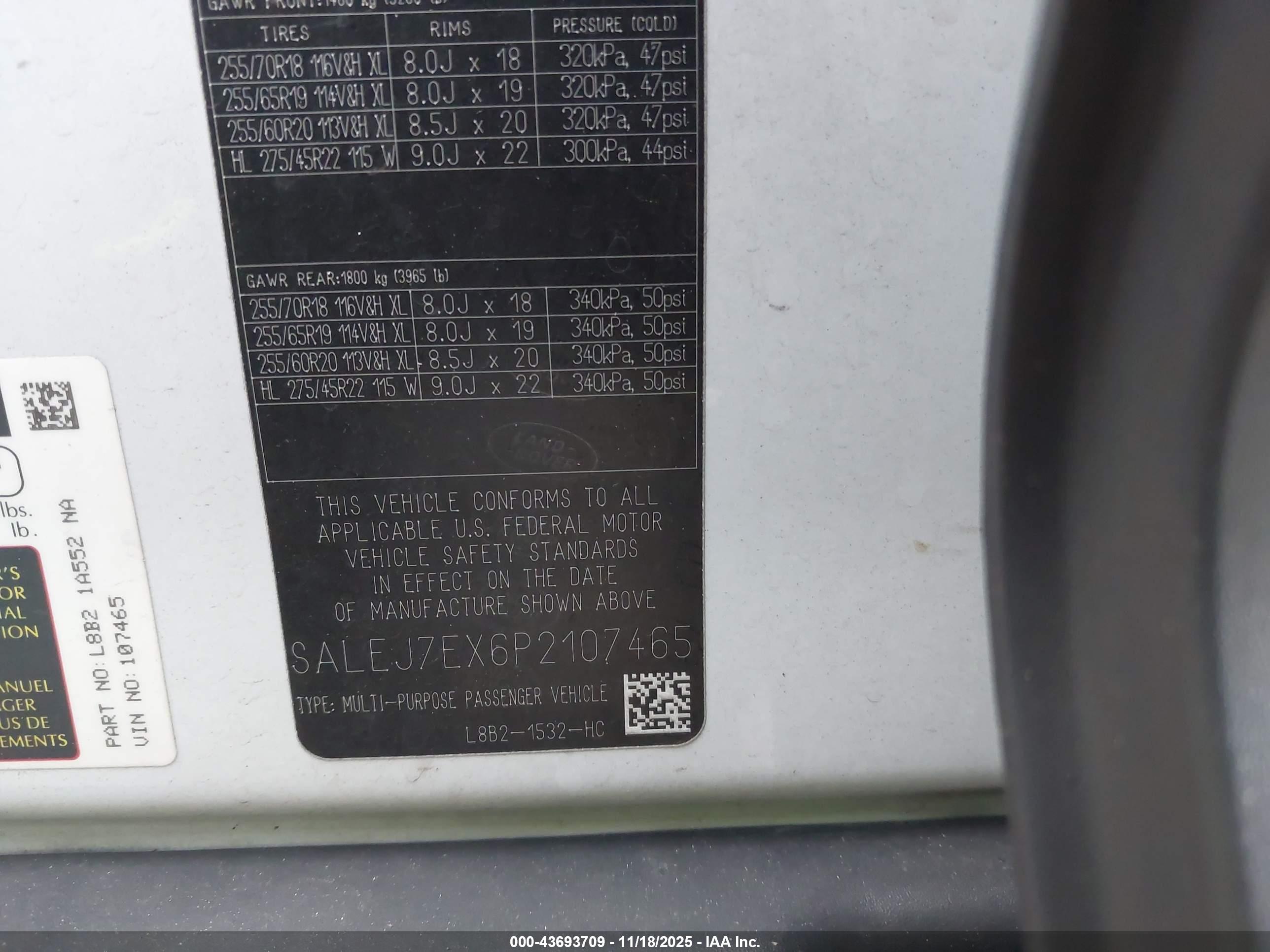 LAND ROVER image 9