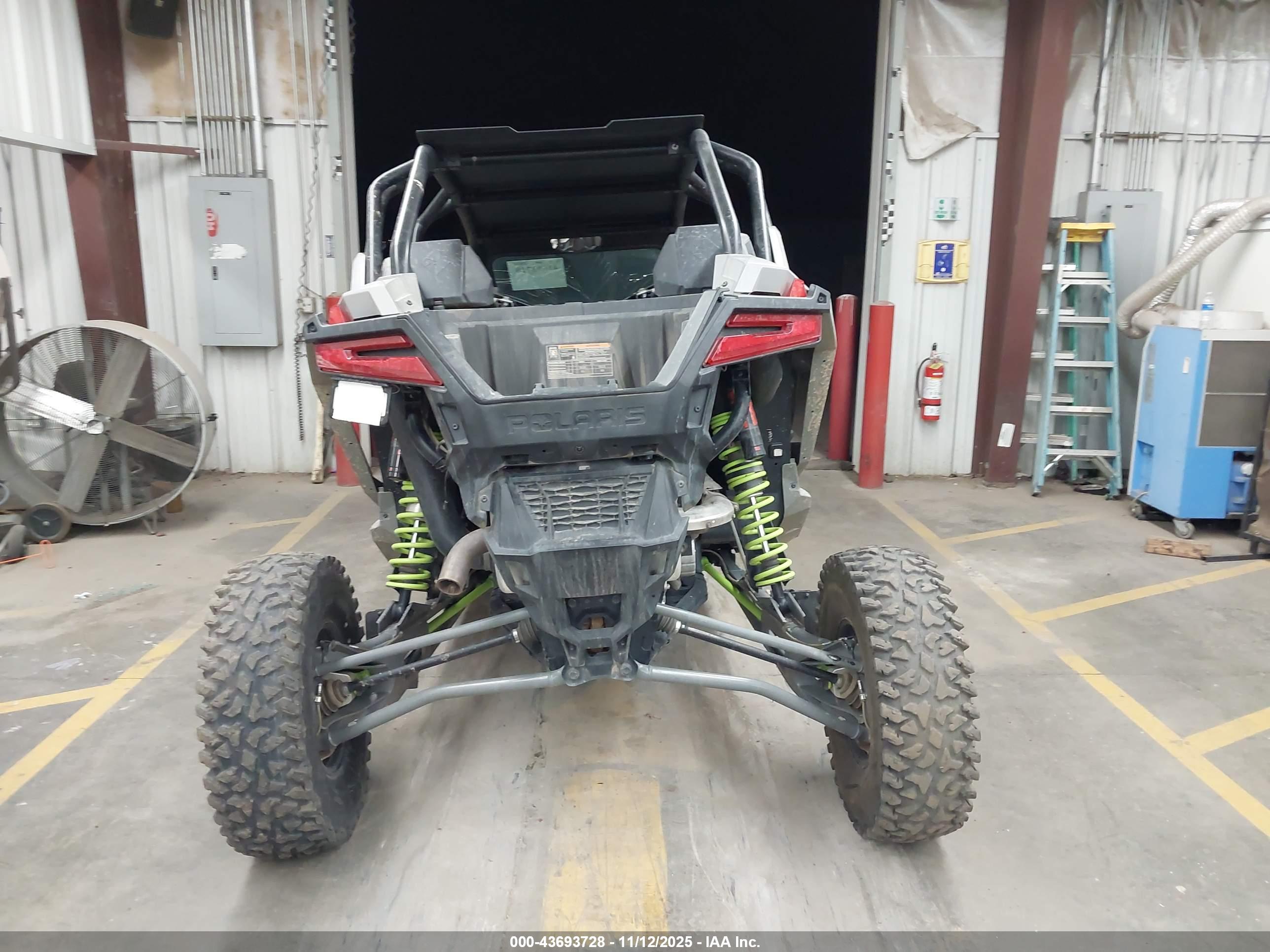 POLARIS RZR image 6