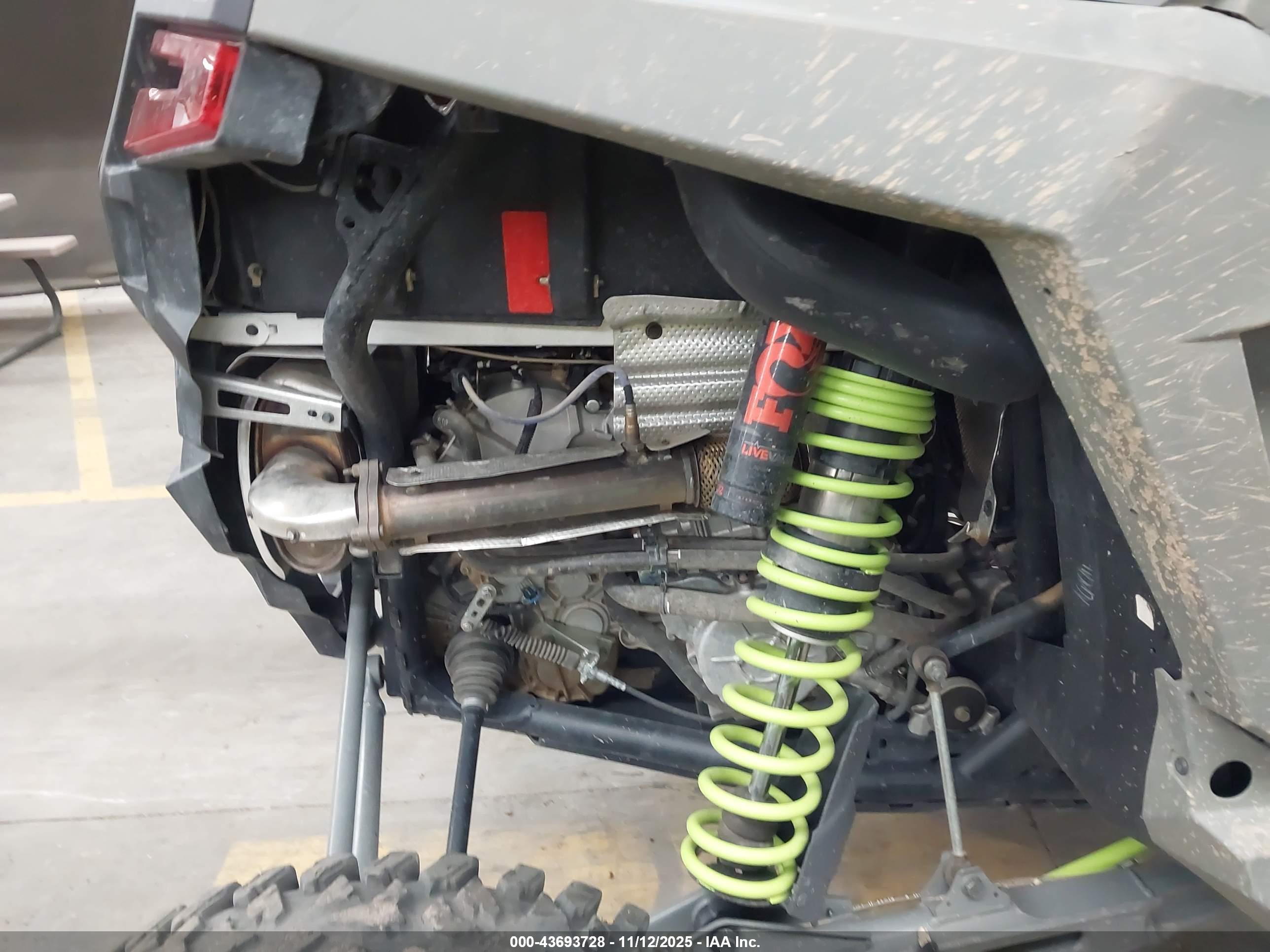 POLARIS RZR image 8