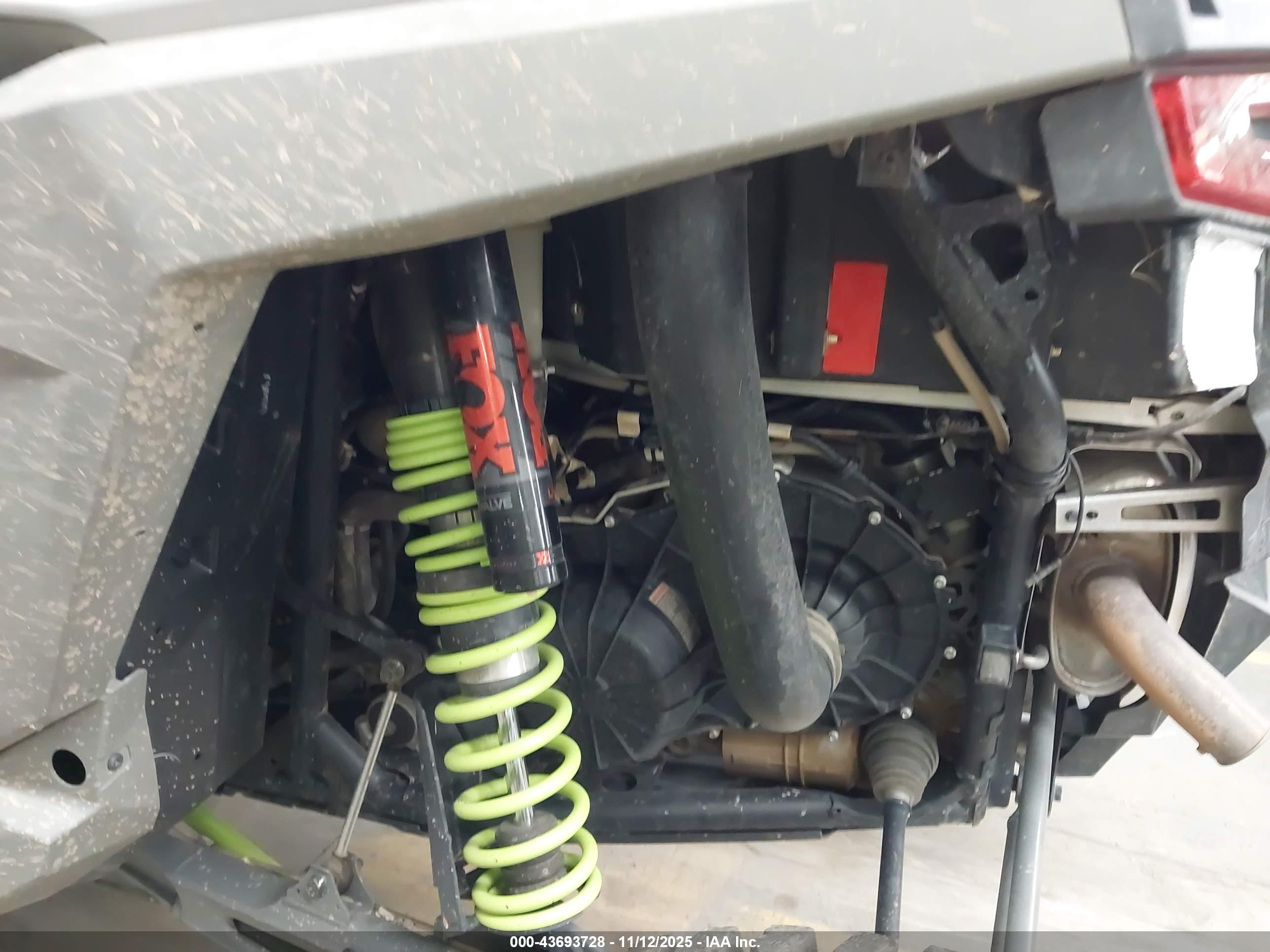 POLARIS RZR image 9