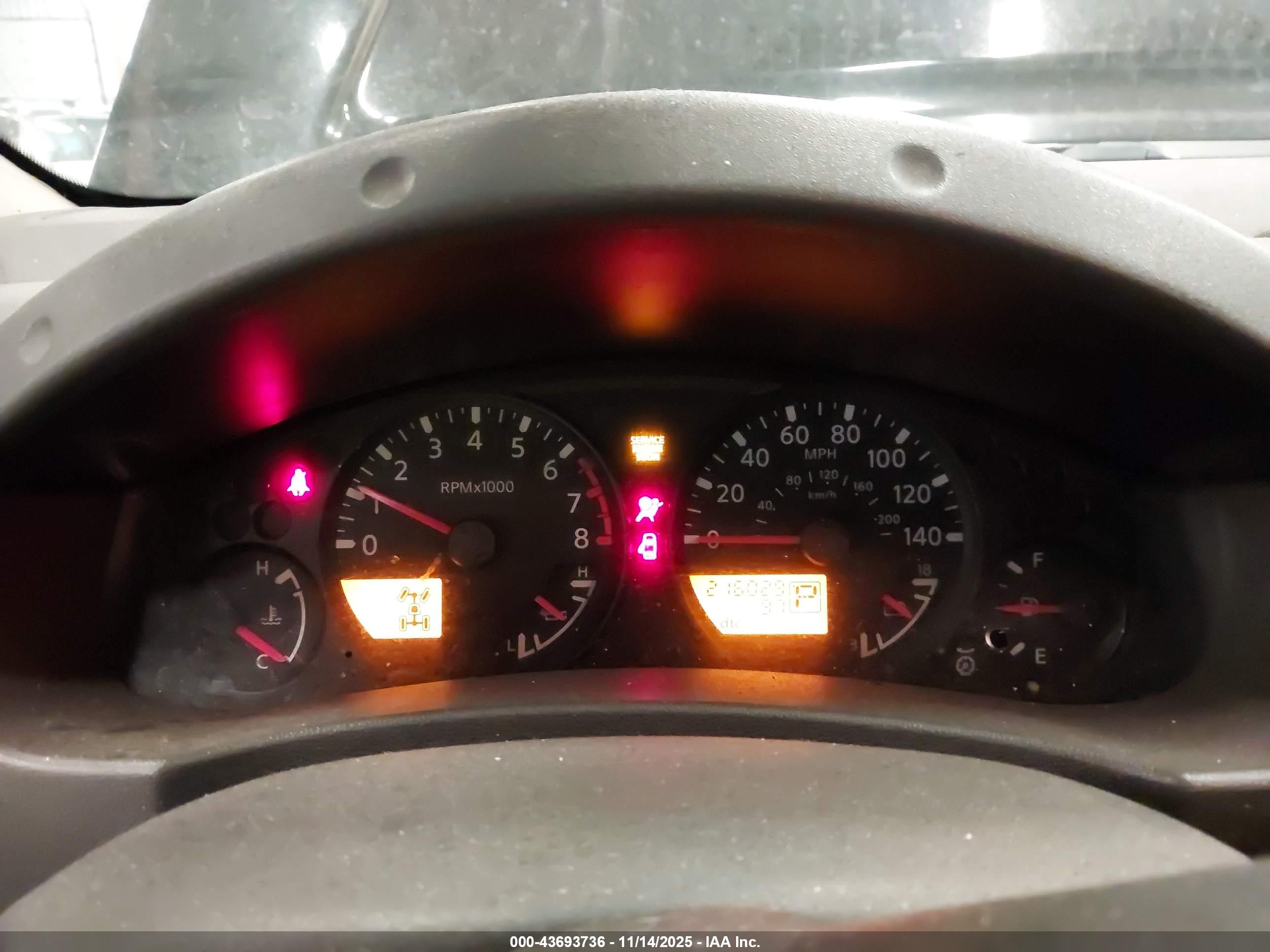 NISSAN FRONTIER image 7