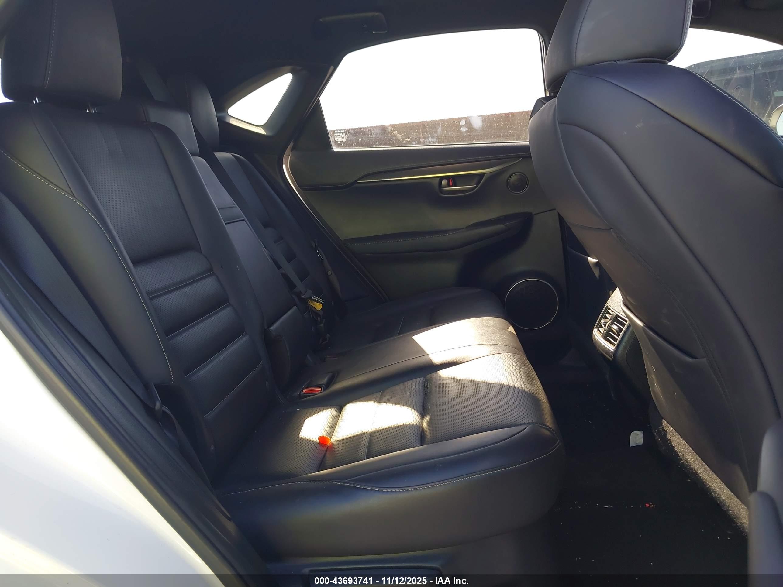 LEXUS NX image 8