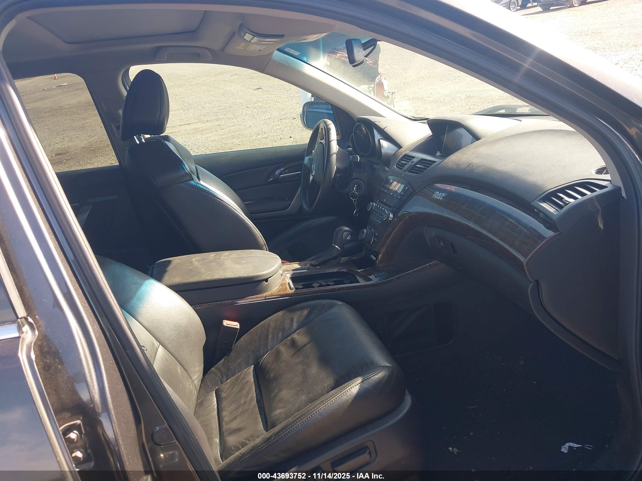 ACURA MDX image 5