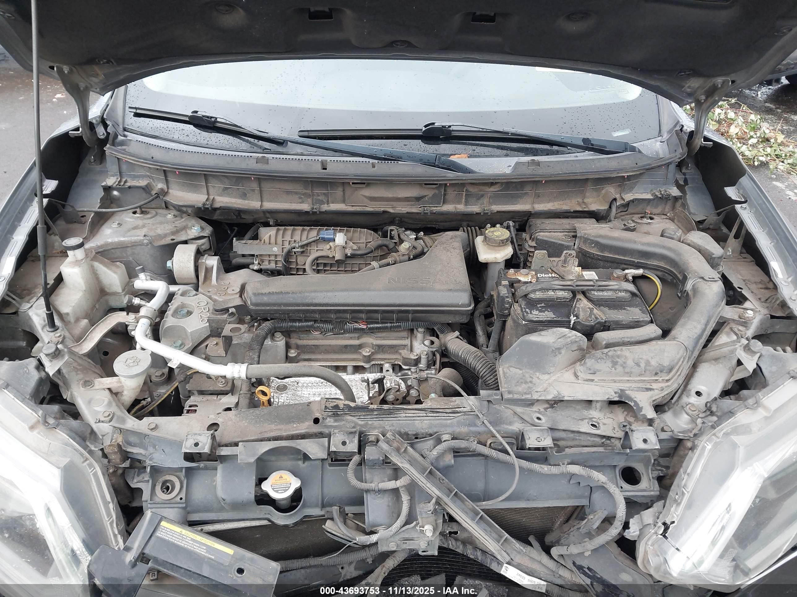 NISSAN ROGUE image 10