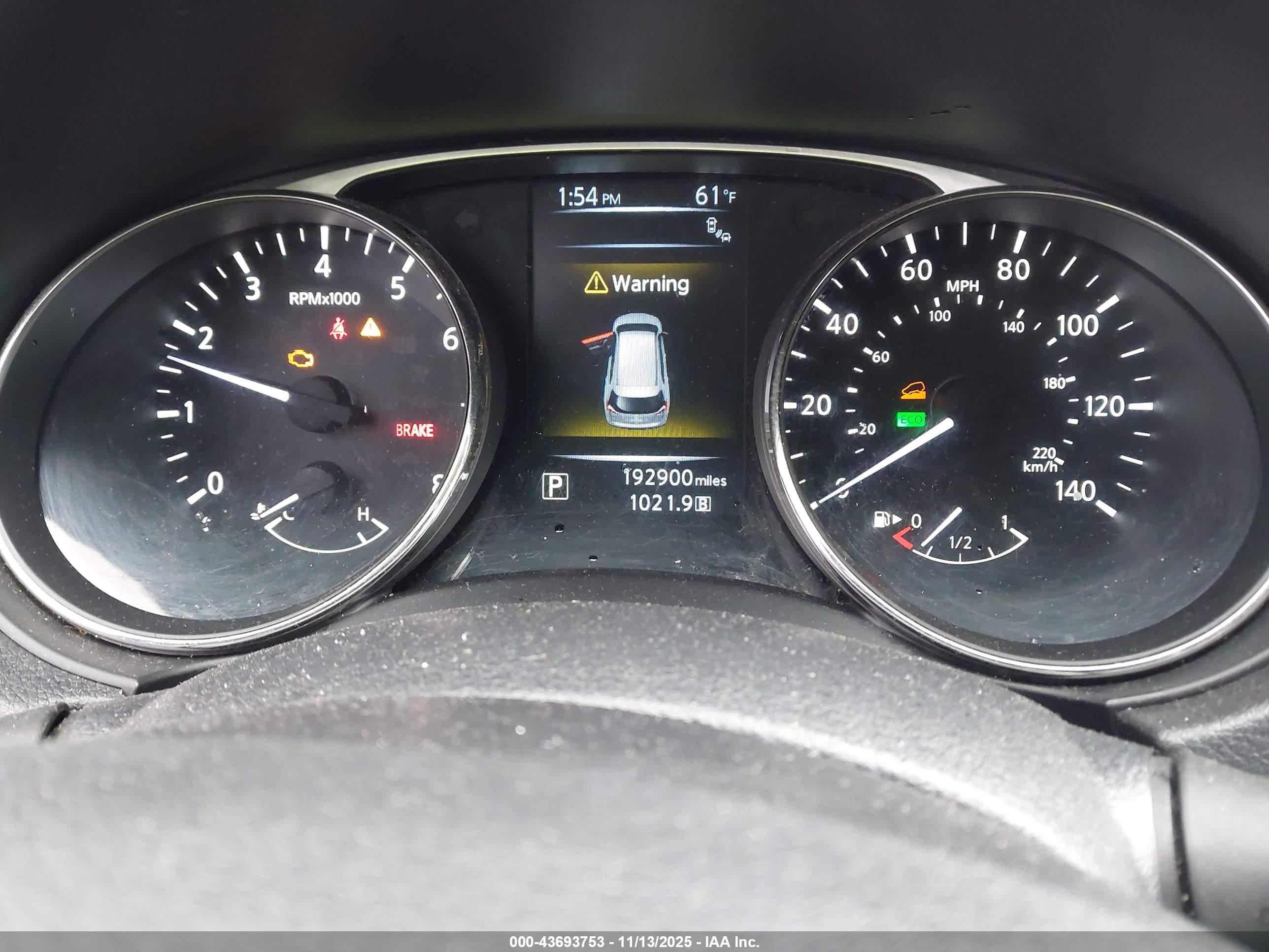NISSAN ROGUE image 7