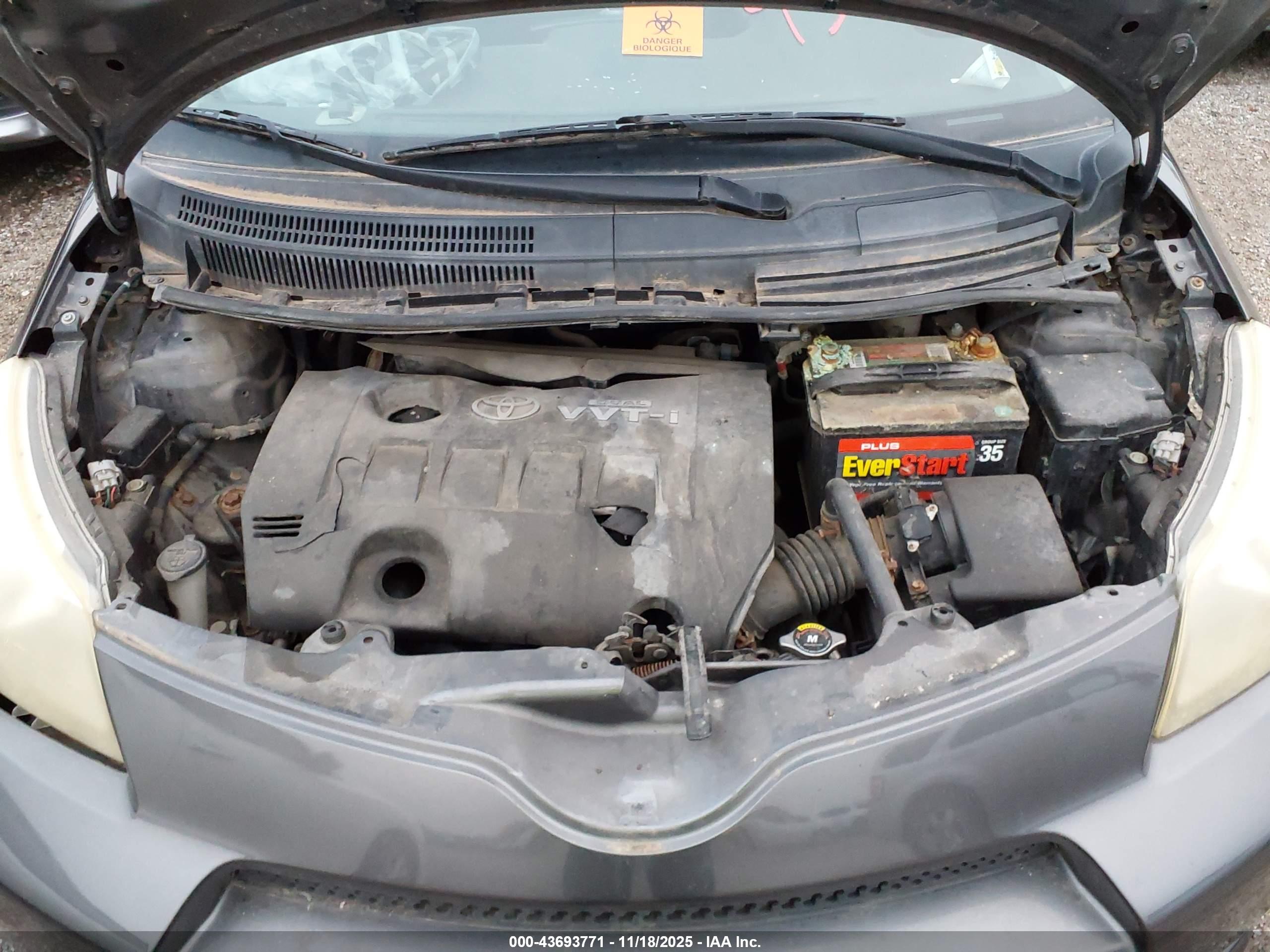 SCION XD image 10
