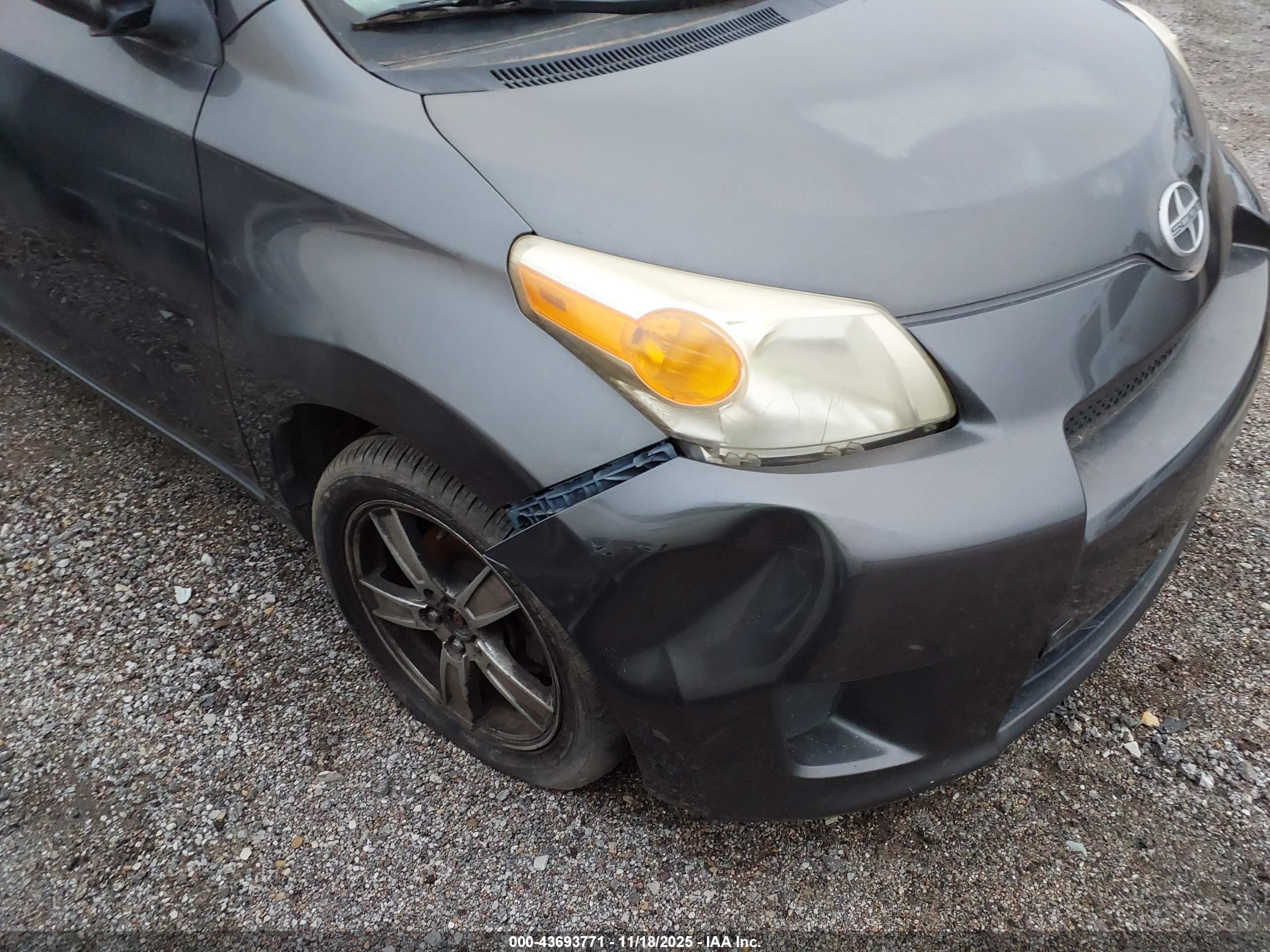SCION XD image 6