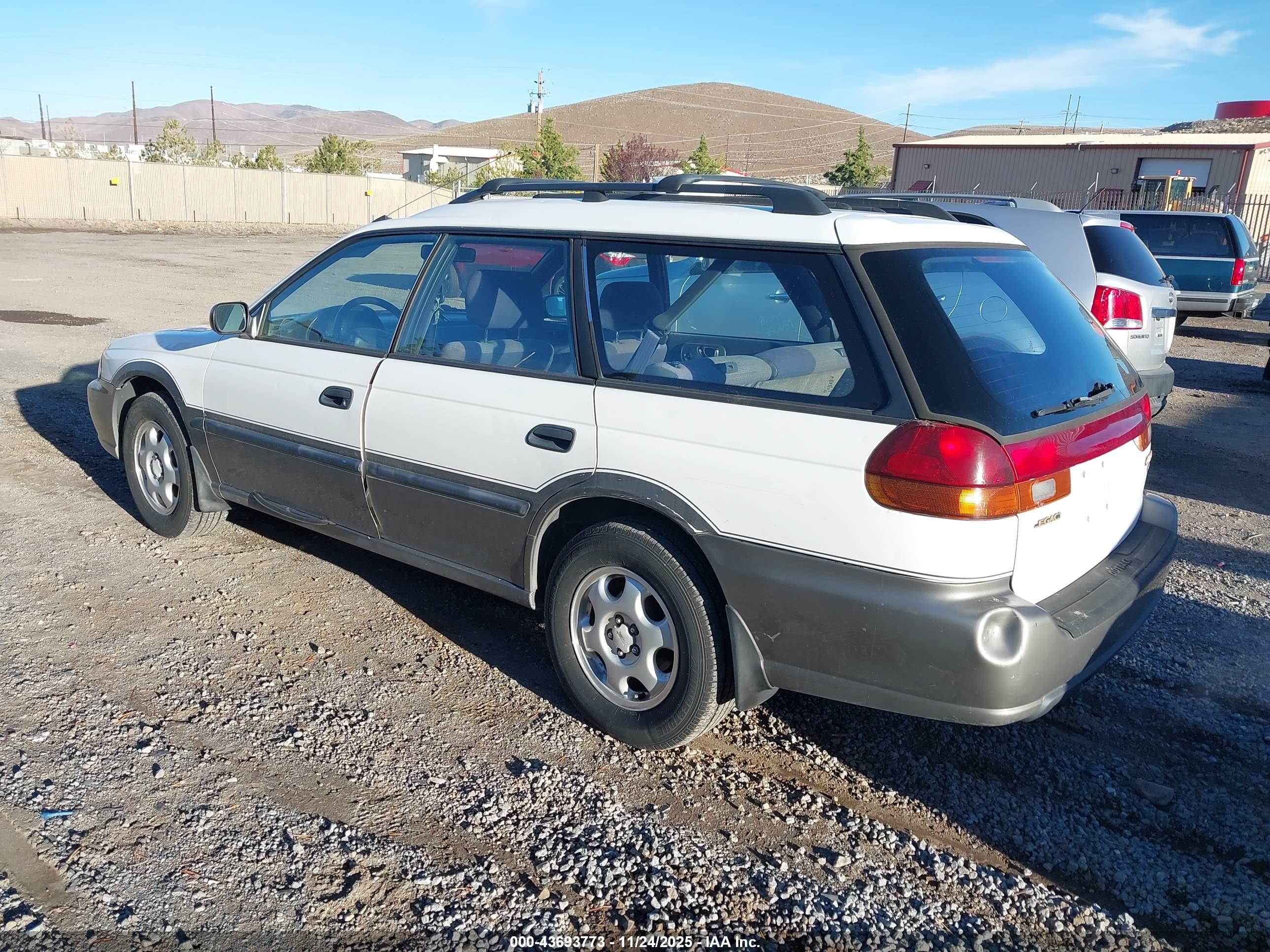 SUBARU LEGACY image 3