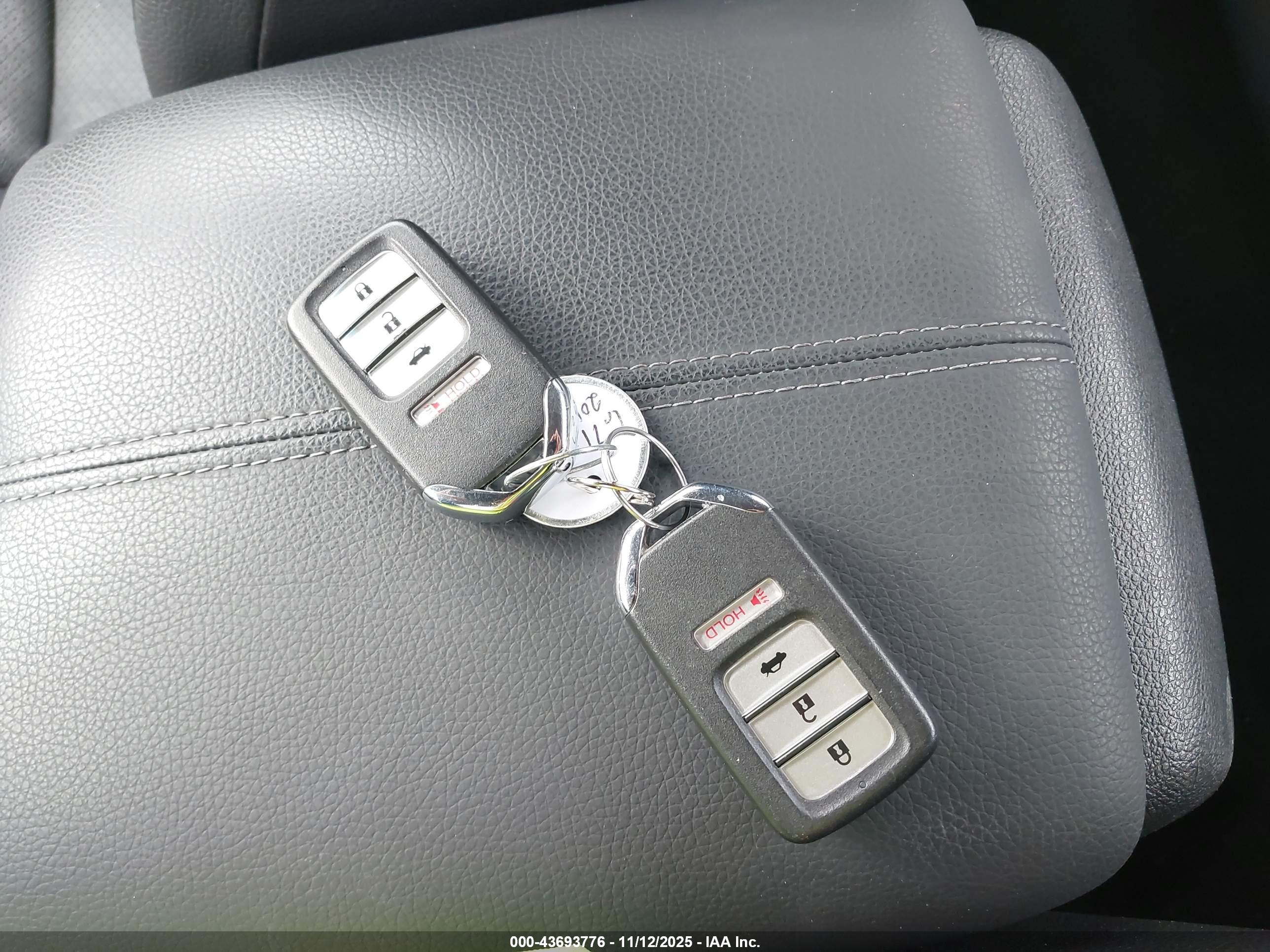 HONDA ACCORD image 11