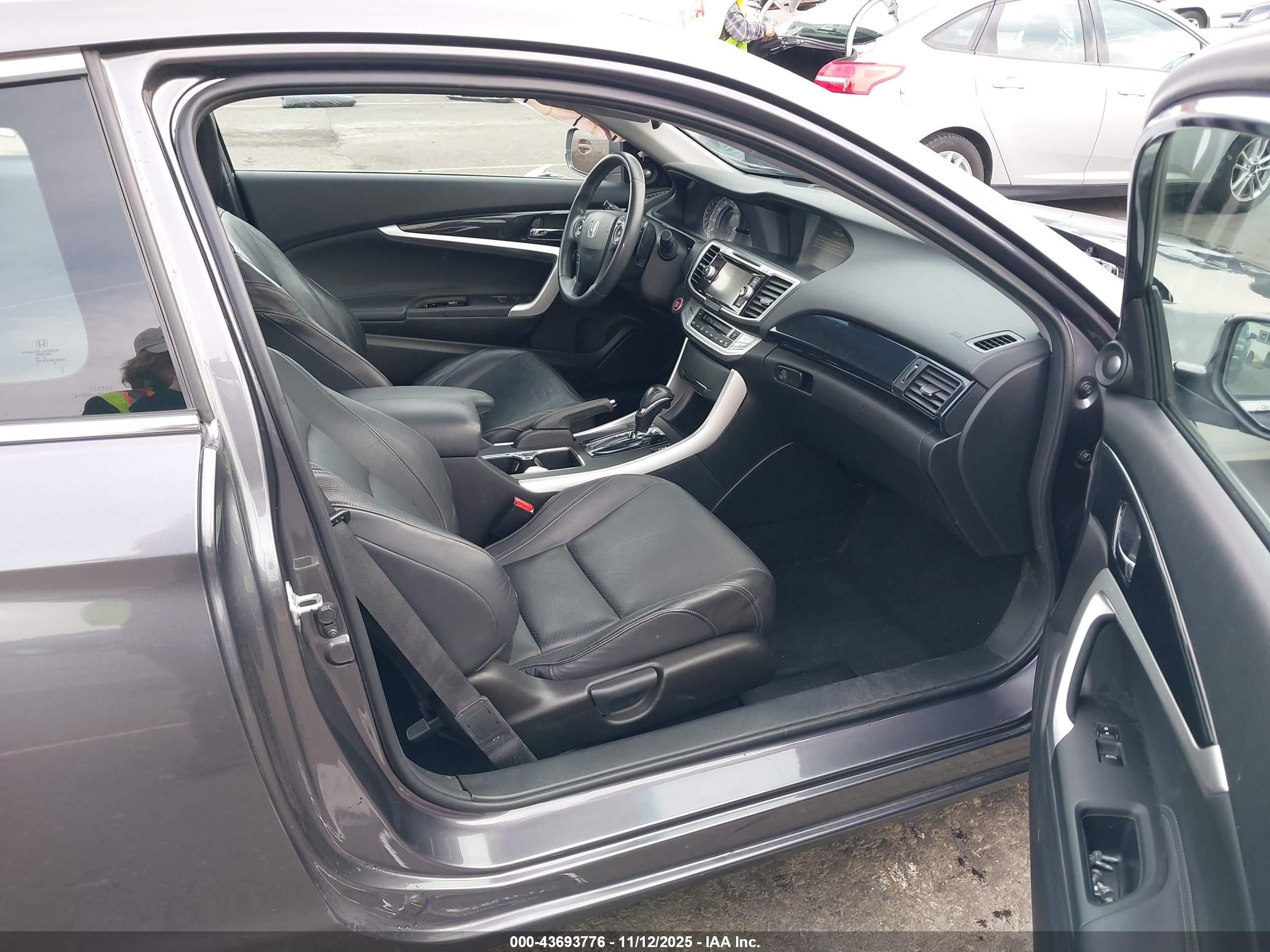 HONDA ACCORD image 5