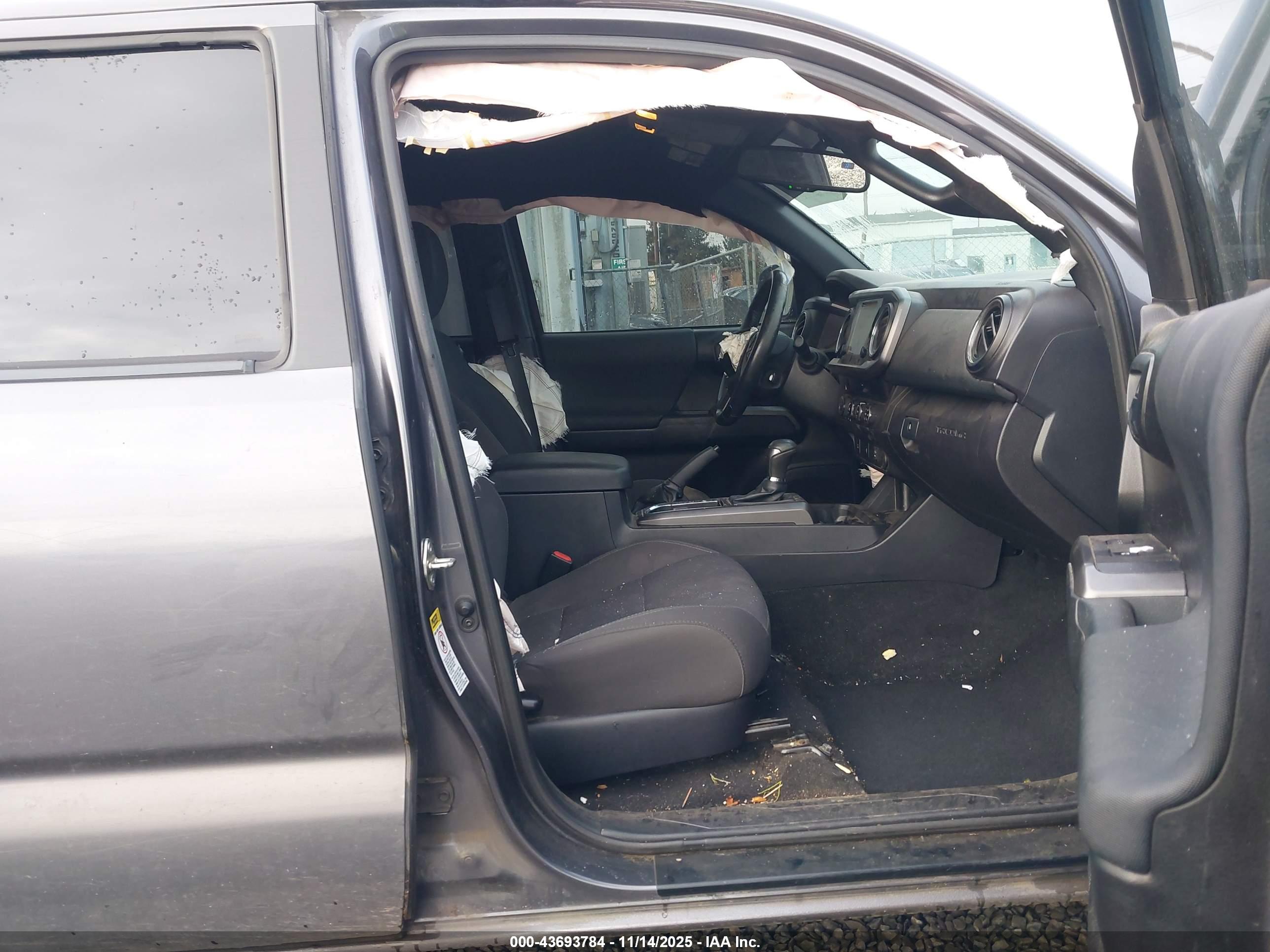TOYOTA TACOMA image 5