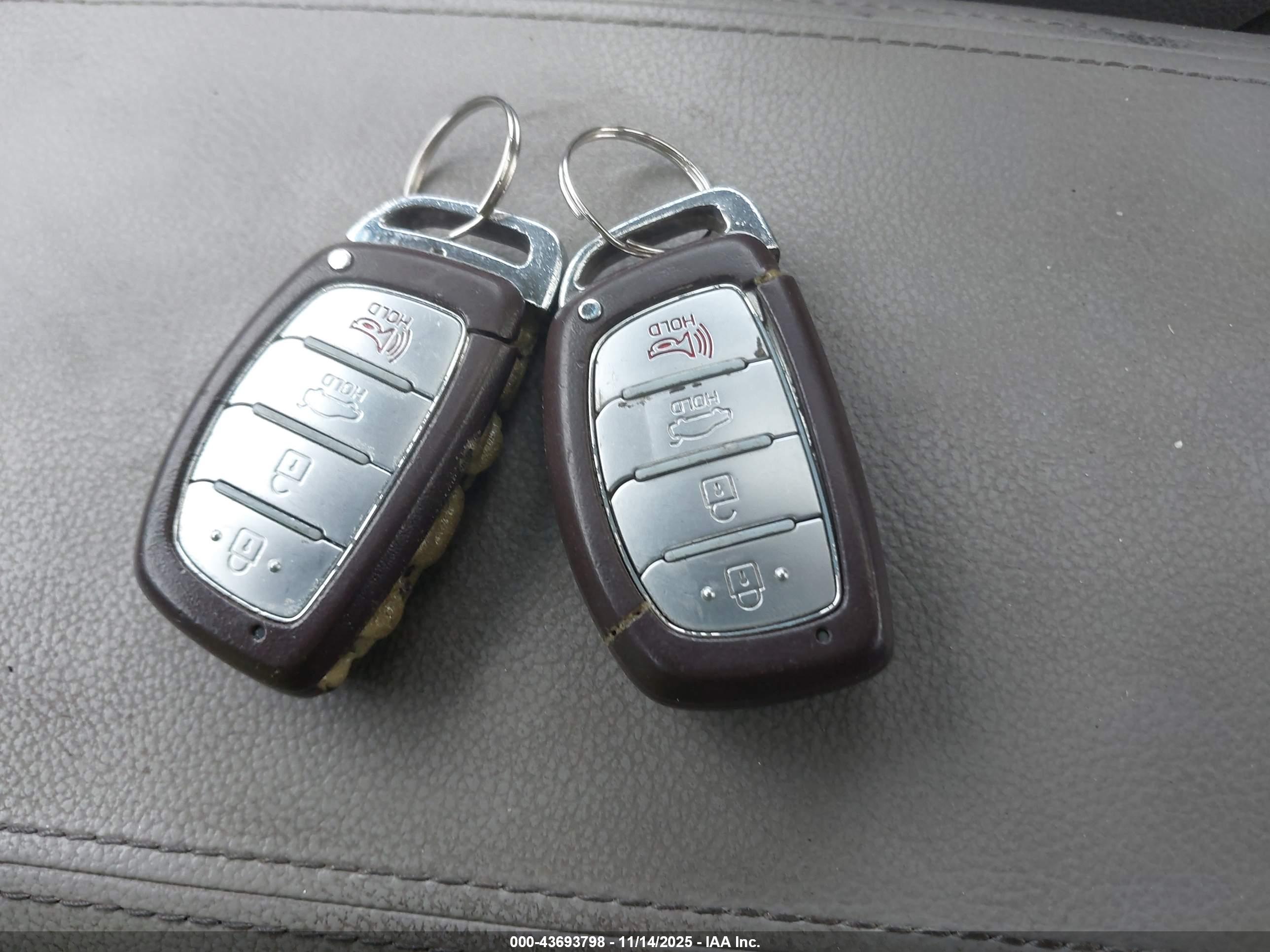 HYUNDAI SONATA image 11