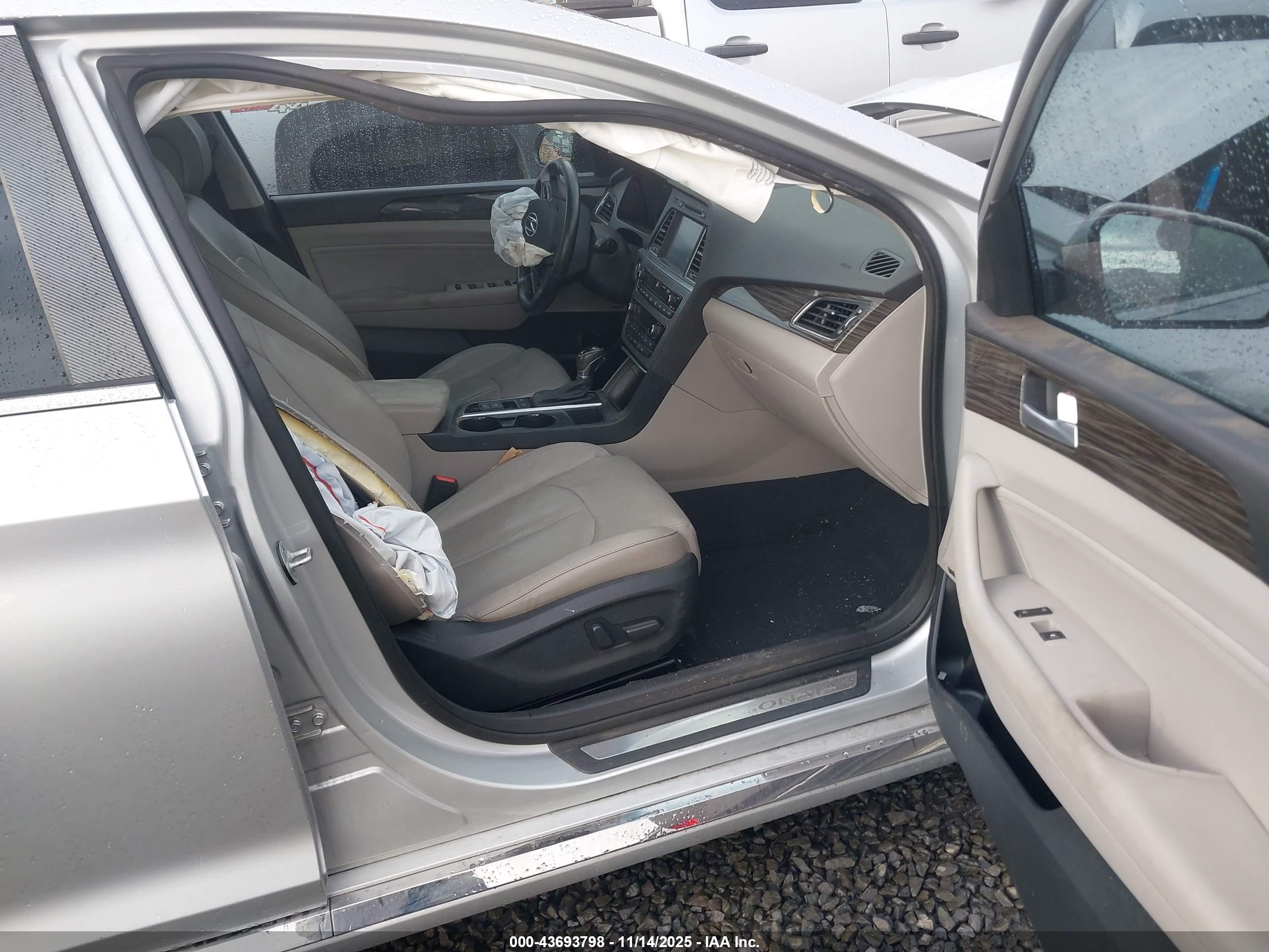 HYUNDAI SONATA image 5