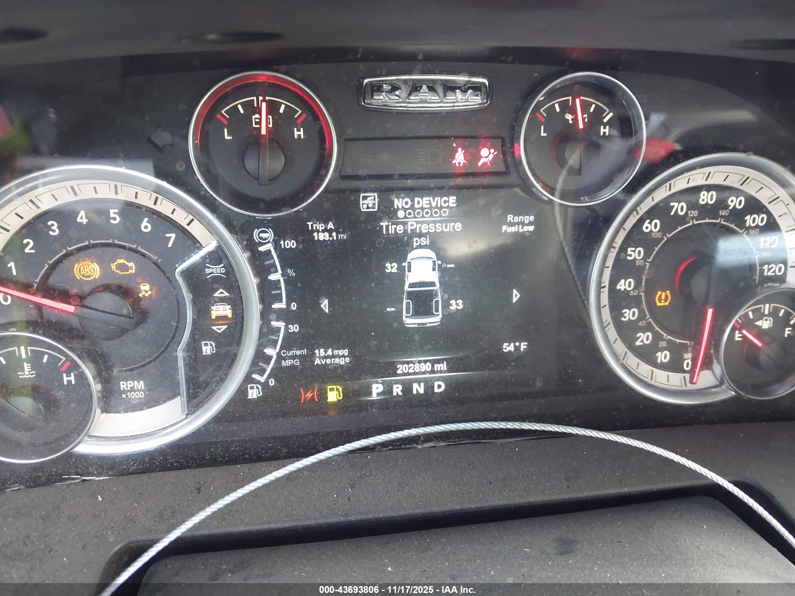 RAM 1500 image 7