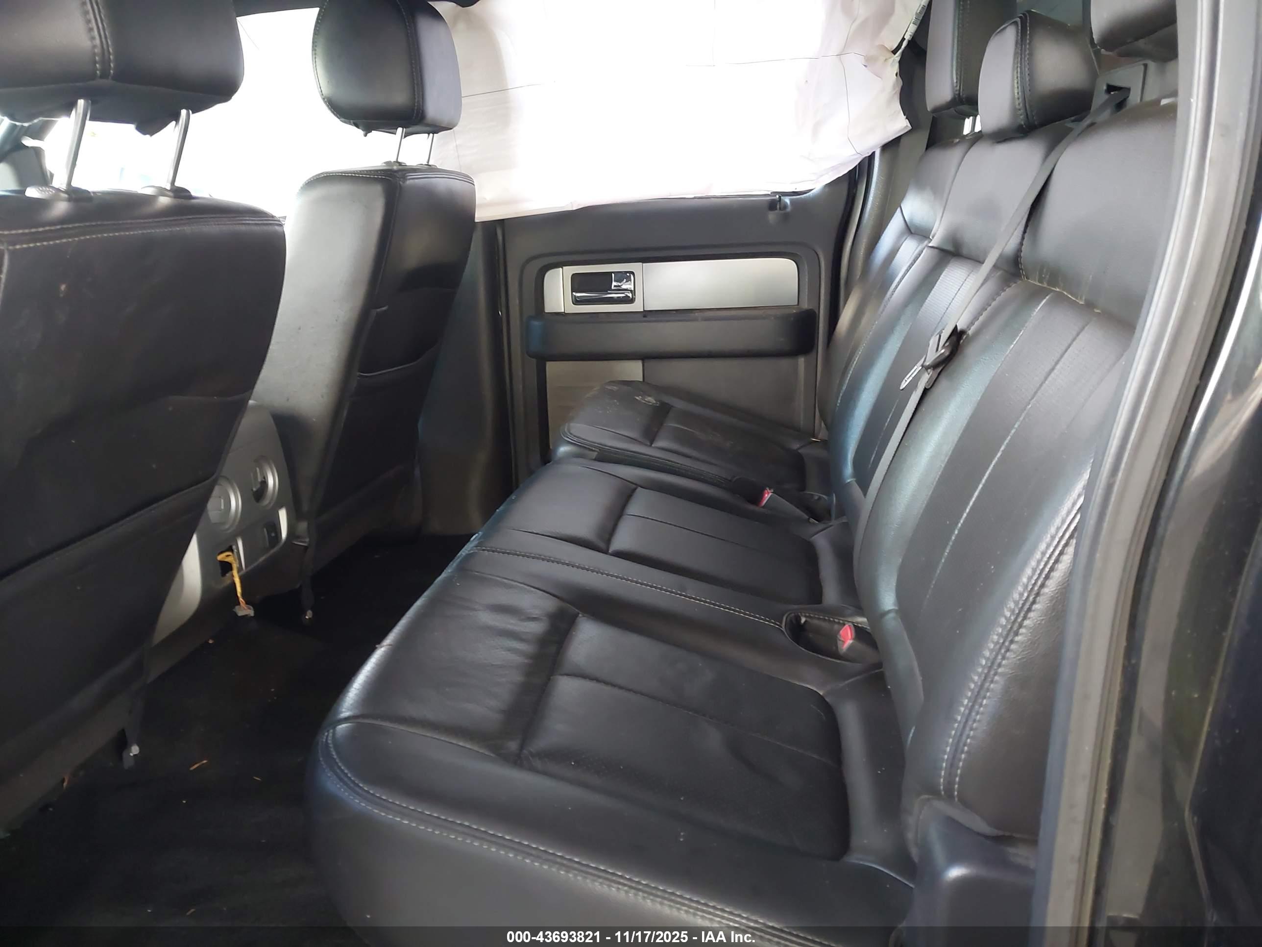 FORD F-150 image 8